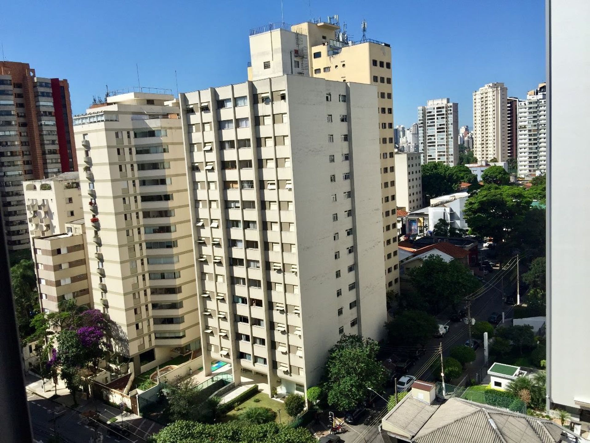 Yang lain dalam , São Paulo 12188933