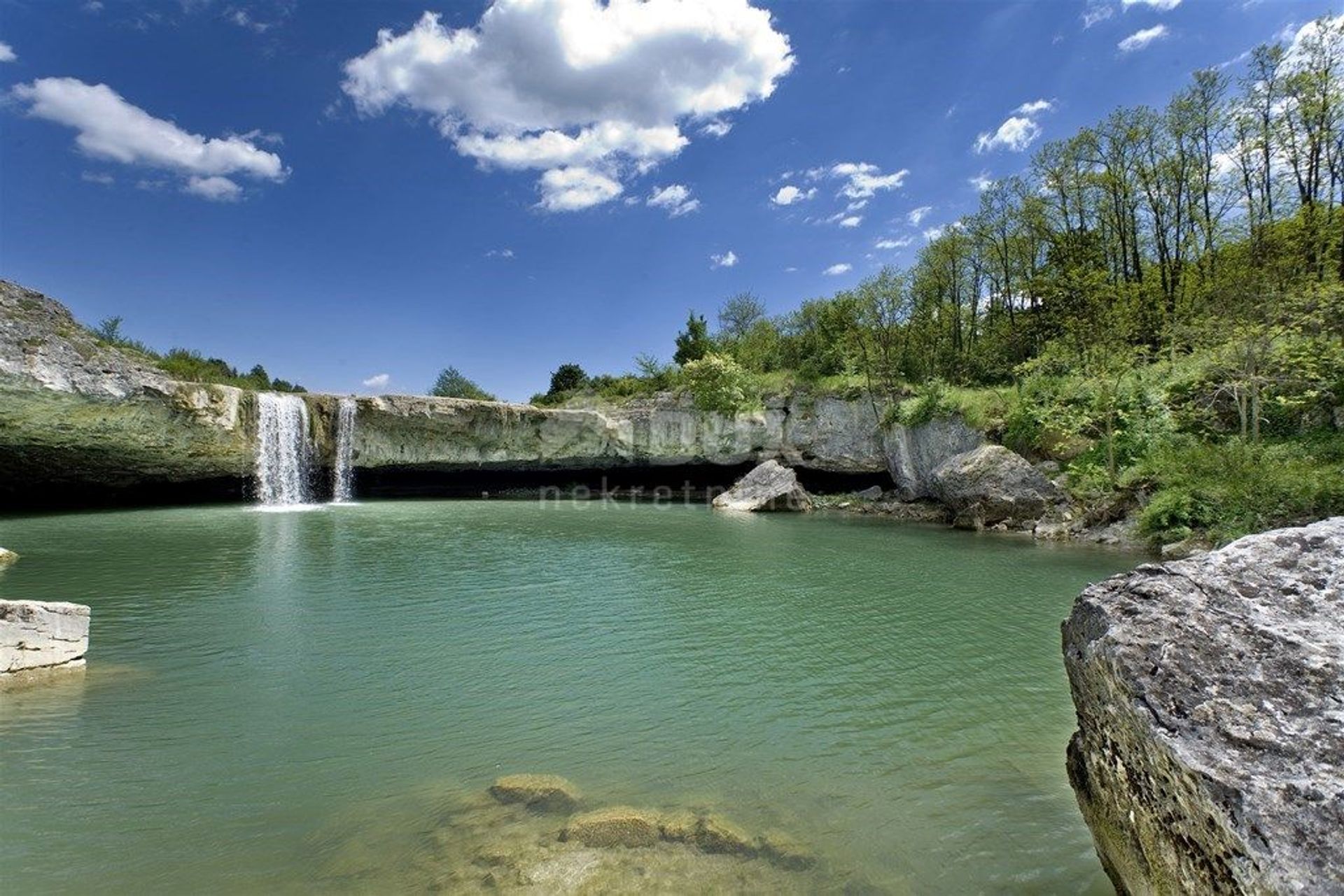 Sbarcare nel Zarečje, Pazin, Istria County 12189596