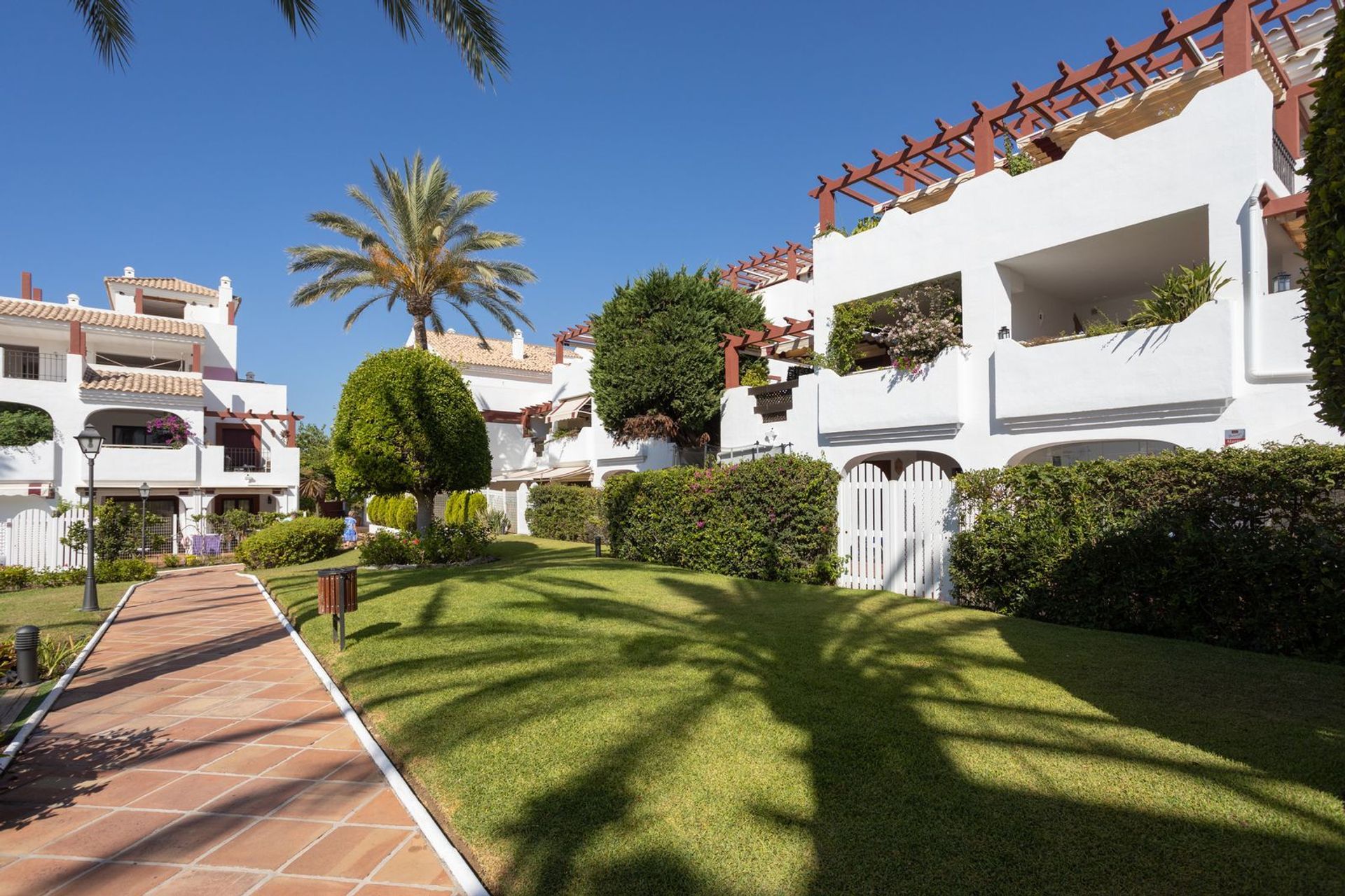 Condominium in San Pedro de Alcantara, Andalusia 12191315