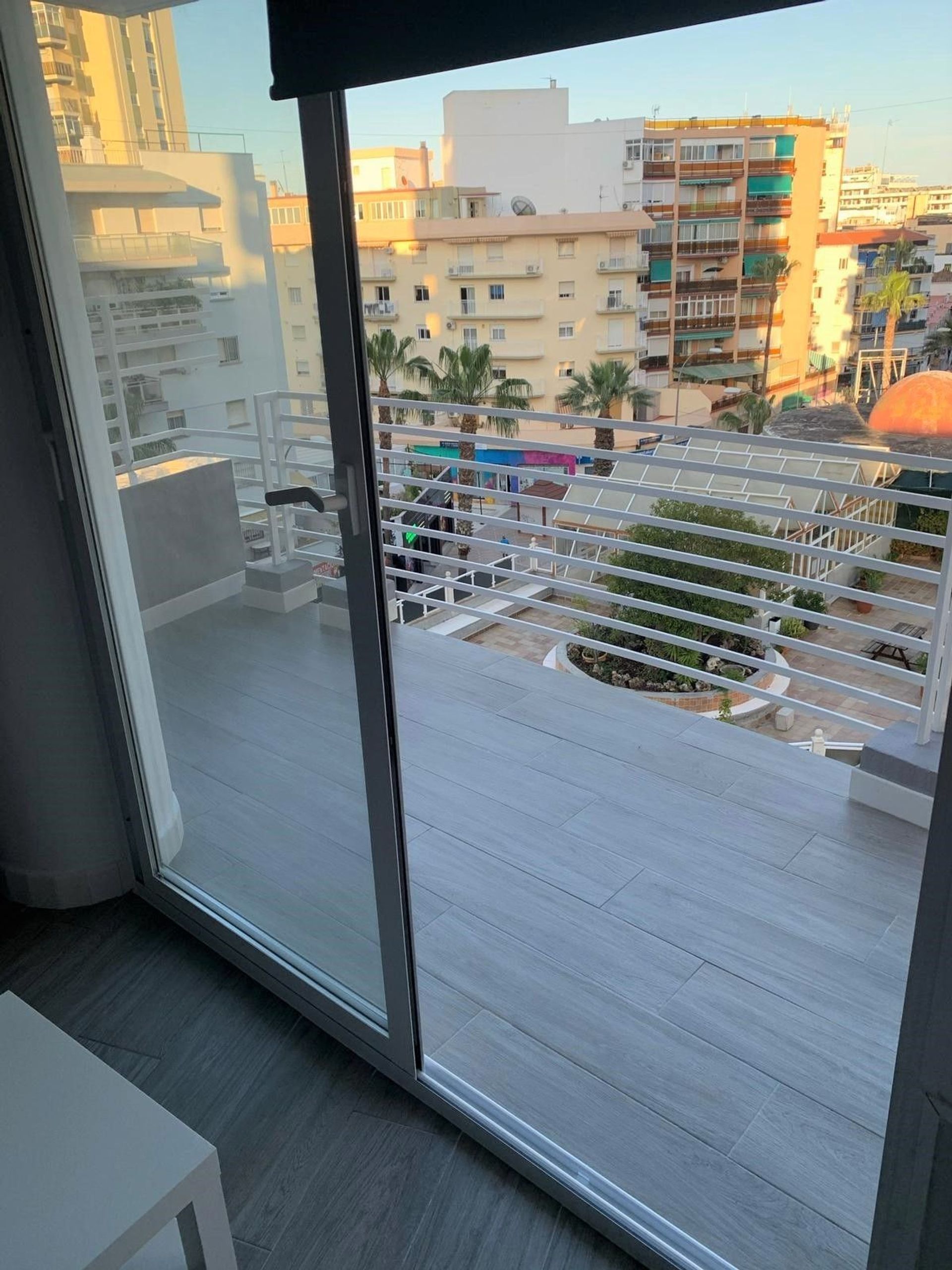 Condominio en , Andalucía 12191482