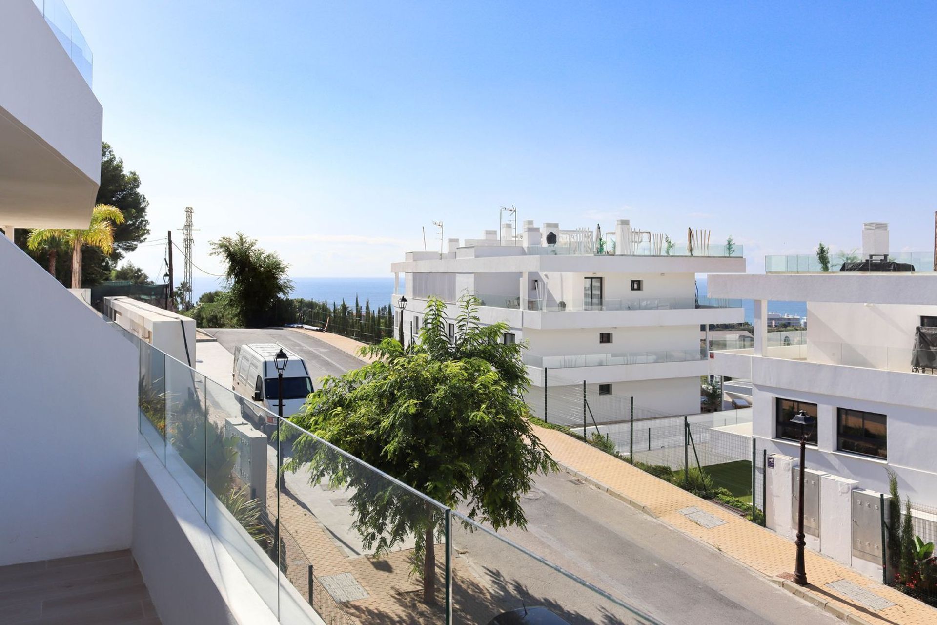 Condominium in Estepona, Andalucía 12191572