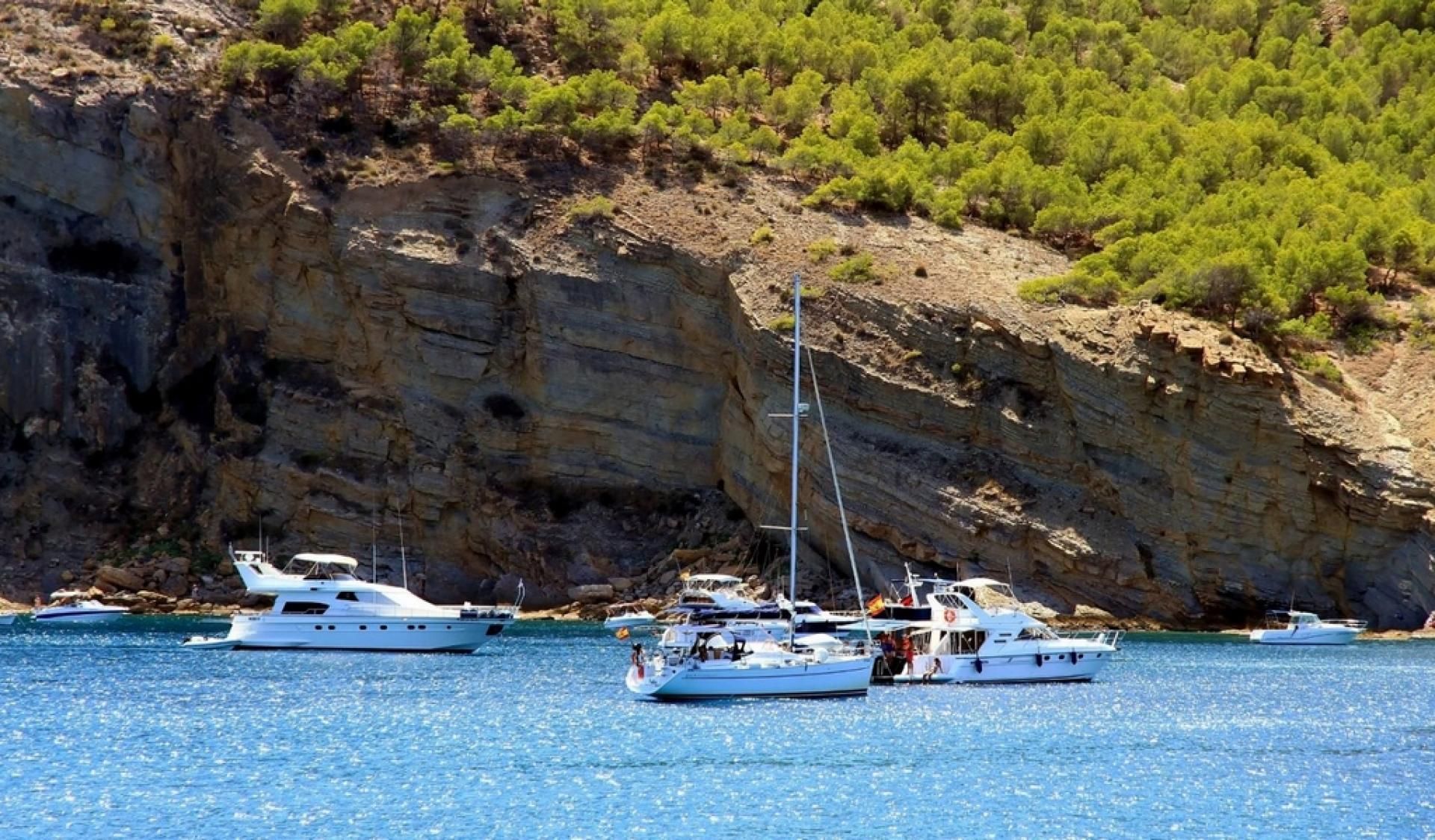 Condominium in L'Albir, Valencian Community 12191625