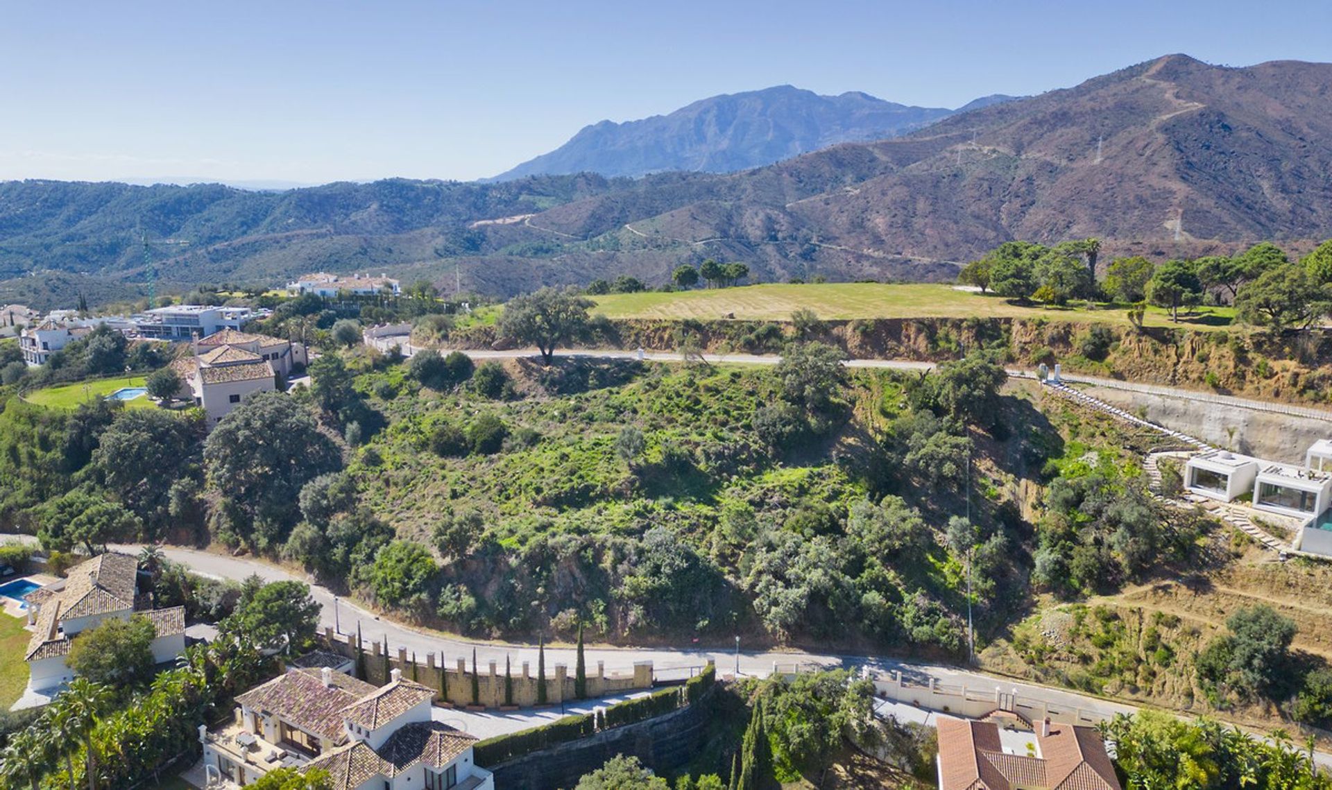 Tanah dalam Benahavís, Andalusia 12192282