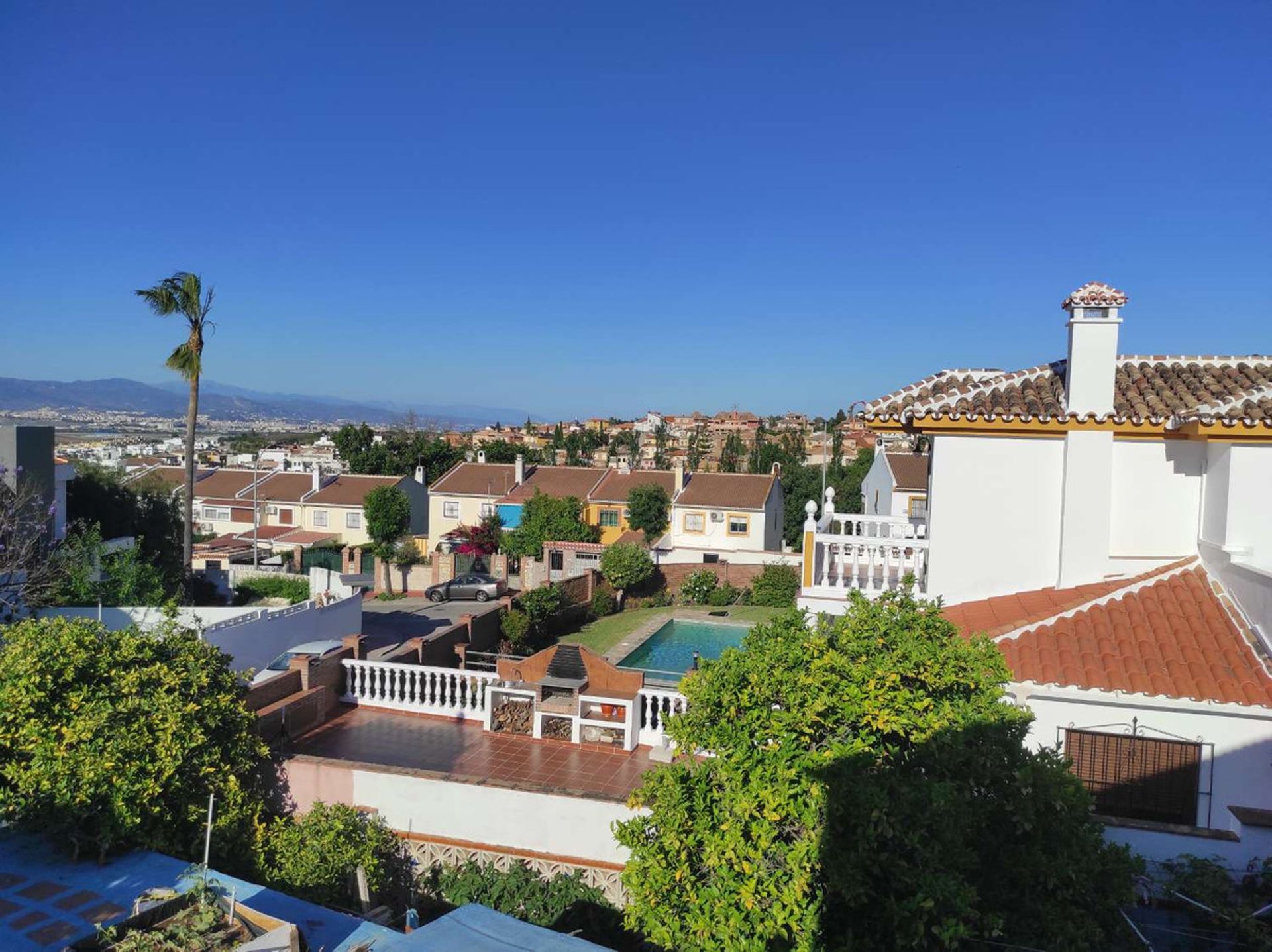 Huis in Alhaurín de la Torre, Andalusia 12192370