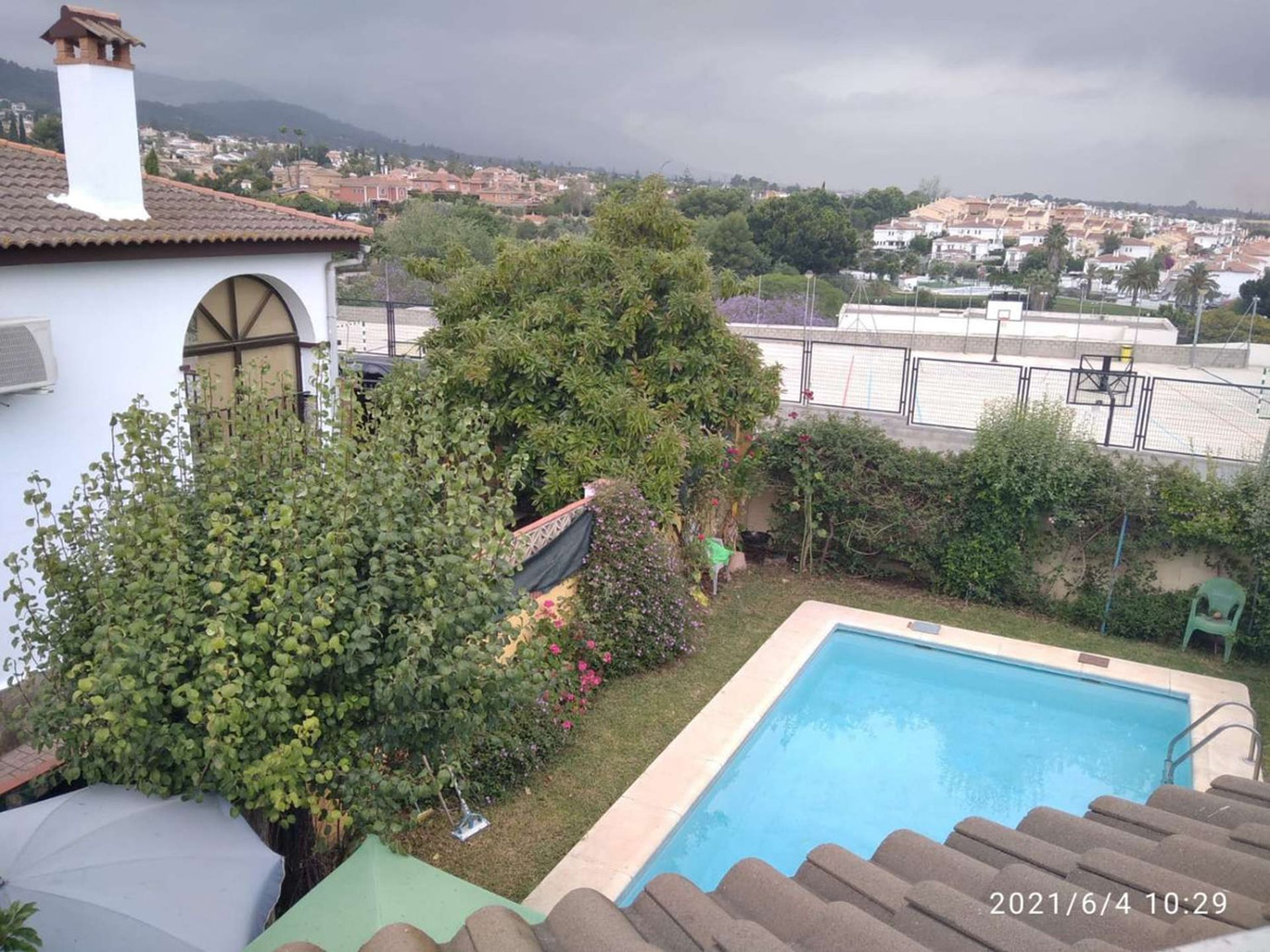 Huis in Alhaurín de la Torre, Andalusia 12192370