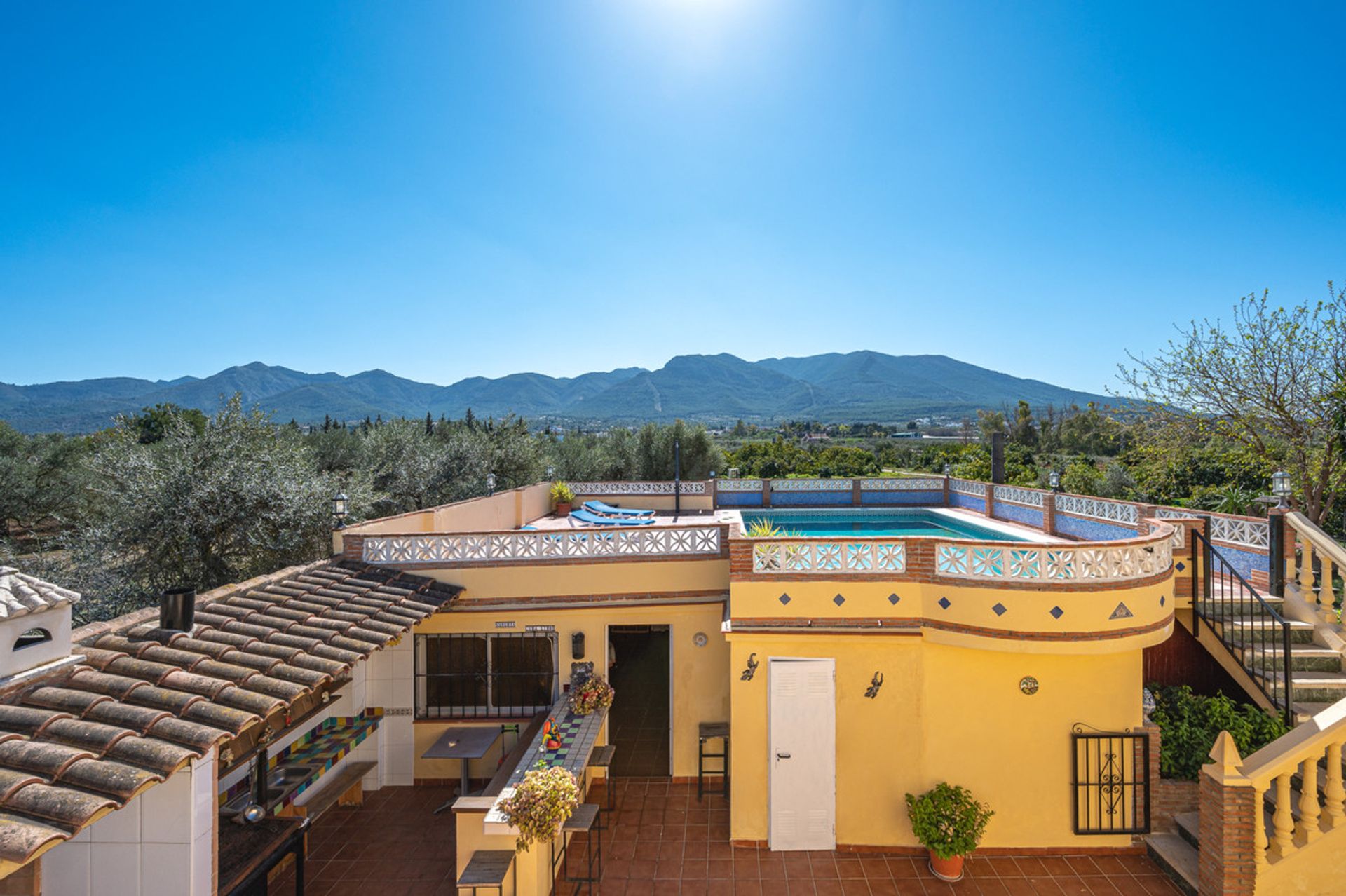 Casa nel Alhaurin el Grande, Andalusia 12192572