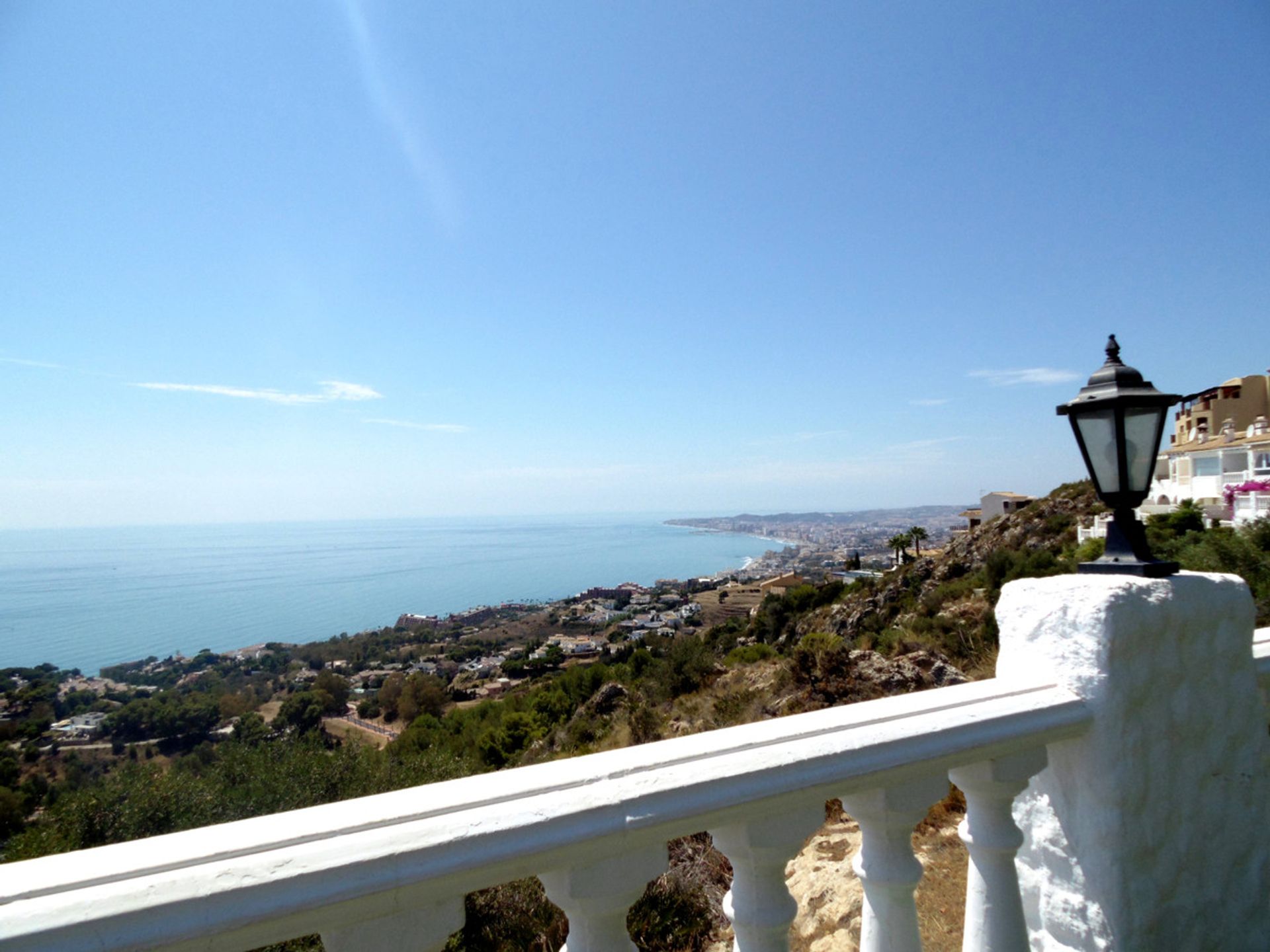 House in Benalmádena, Andalusia 12192592