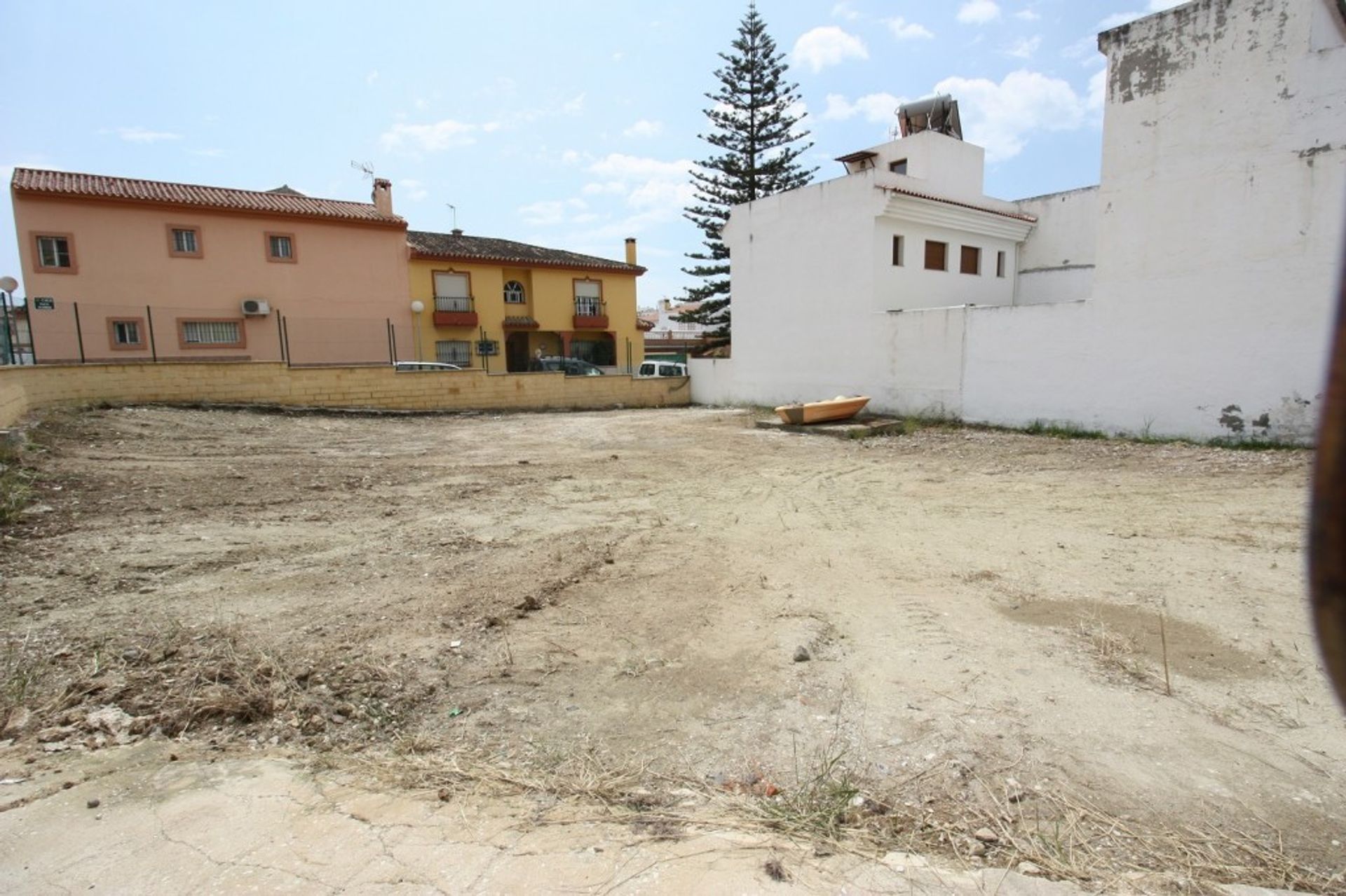 Land in Fuengirola, Andalusia 12192807