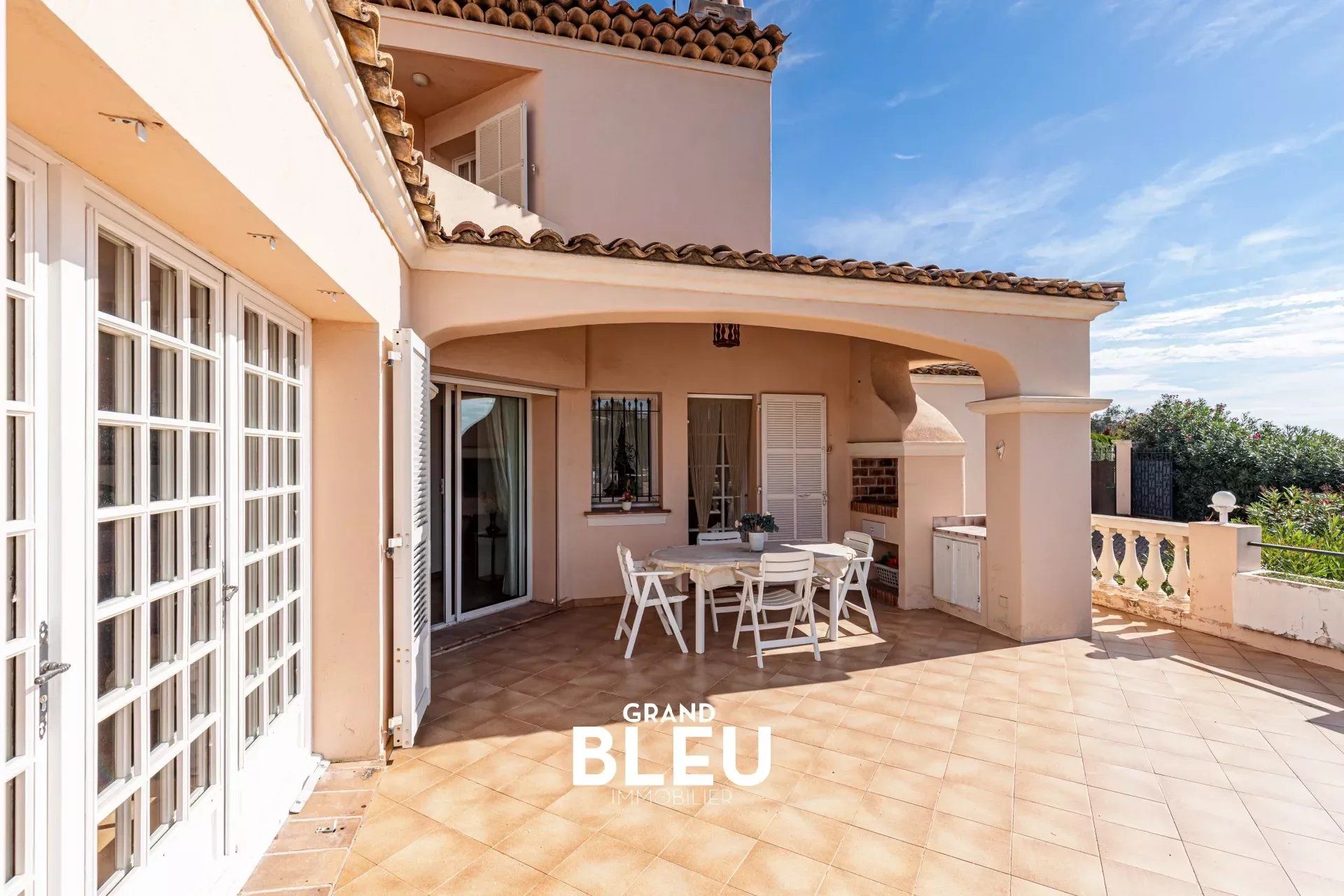 Residential in Nice, Alpes-Maritimes 12193915