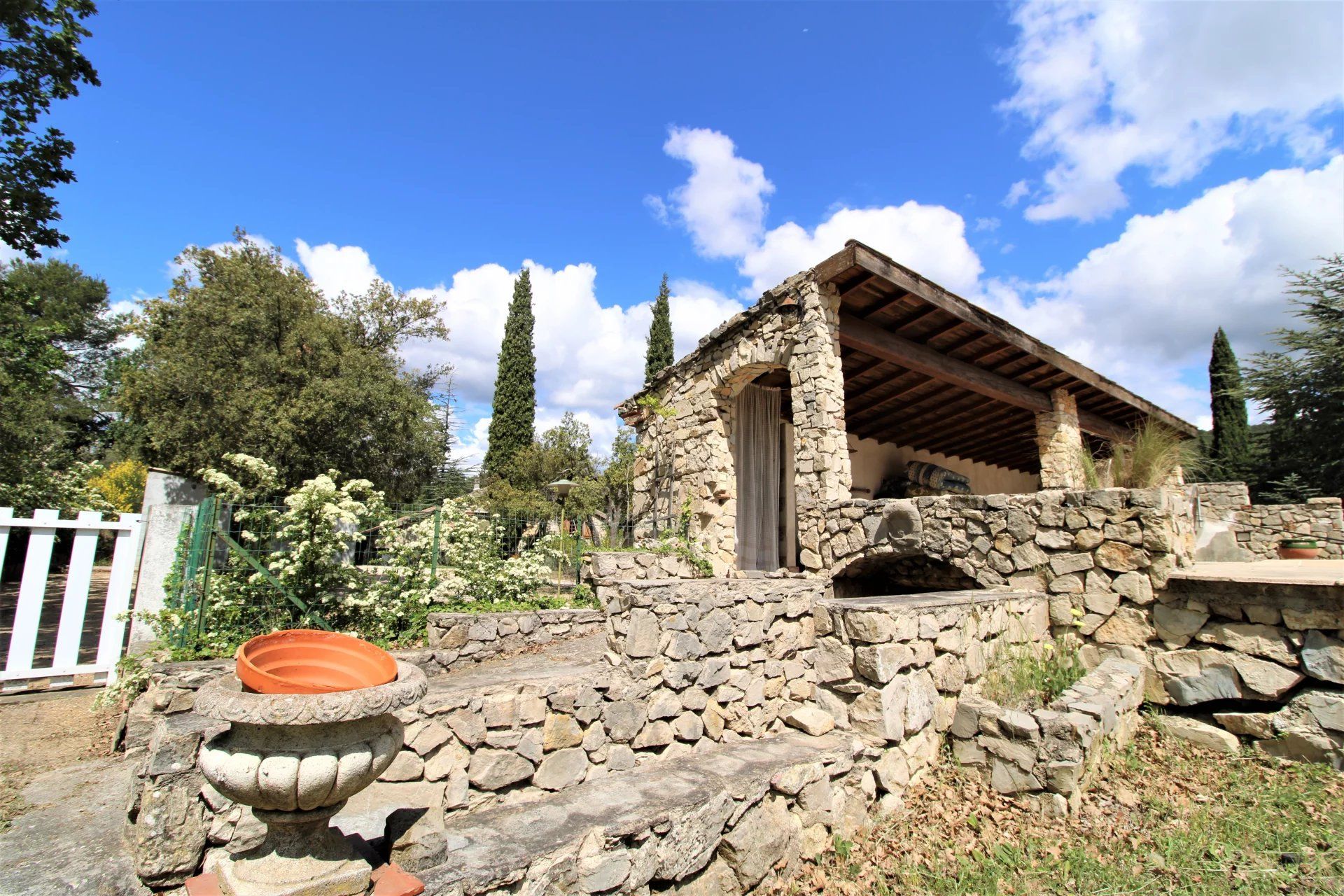 casa en La Roquebrussanne, Var 12193939