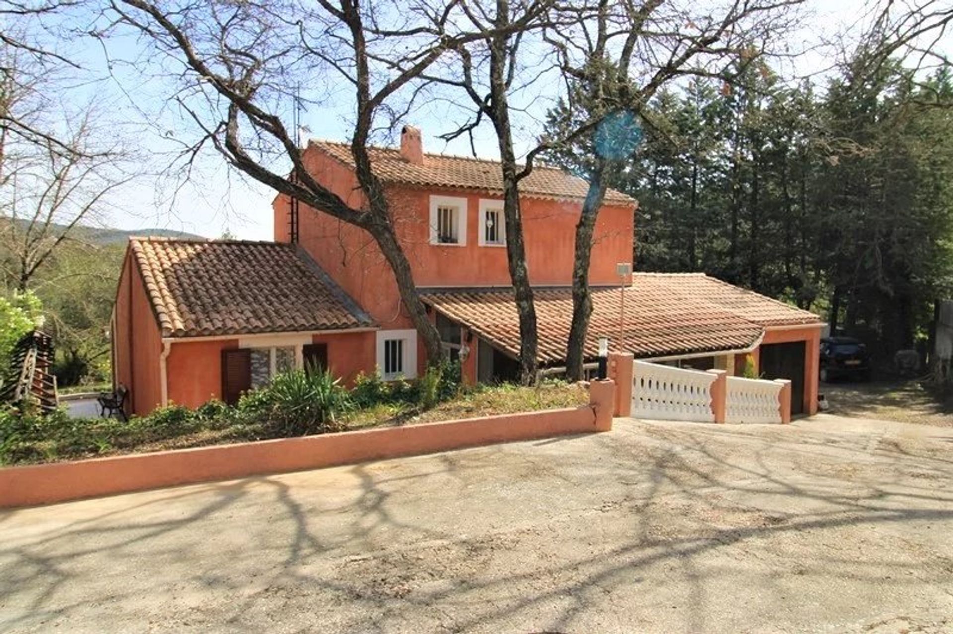 casa no Sainte-Anastasie-sur-Issole, Var 12193940