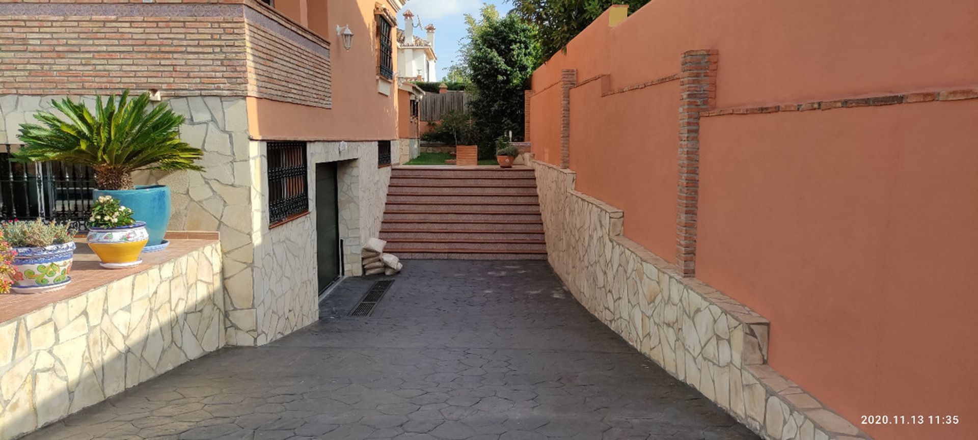 Rumah di Alhaurín de la Torre, Andalusia 12195997