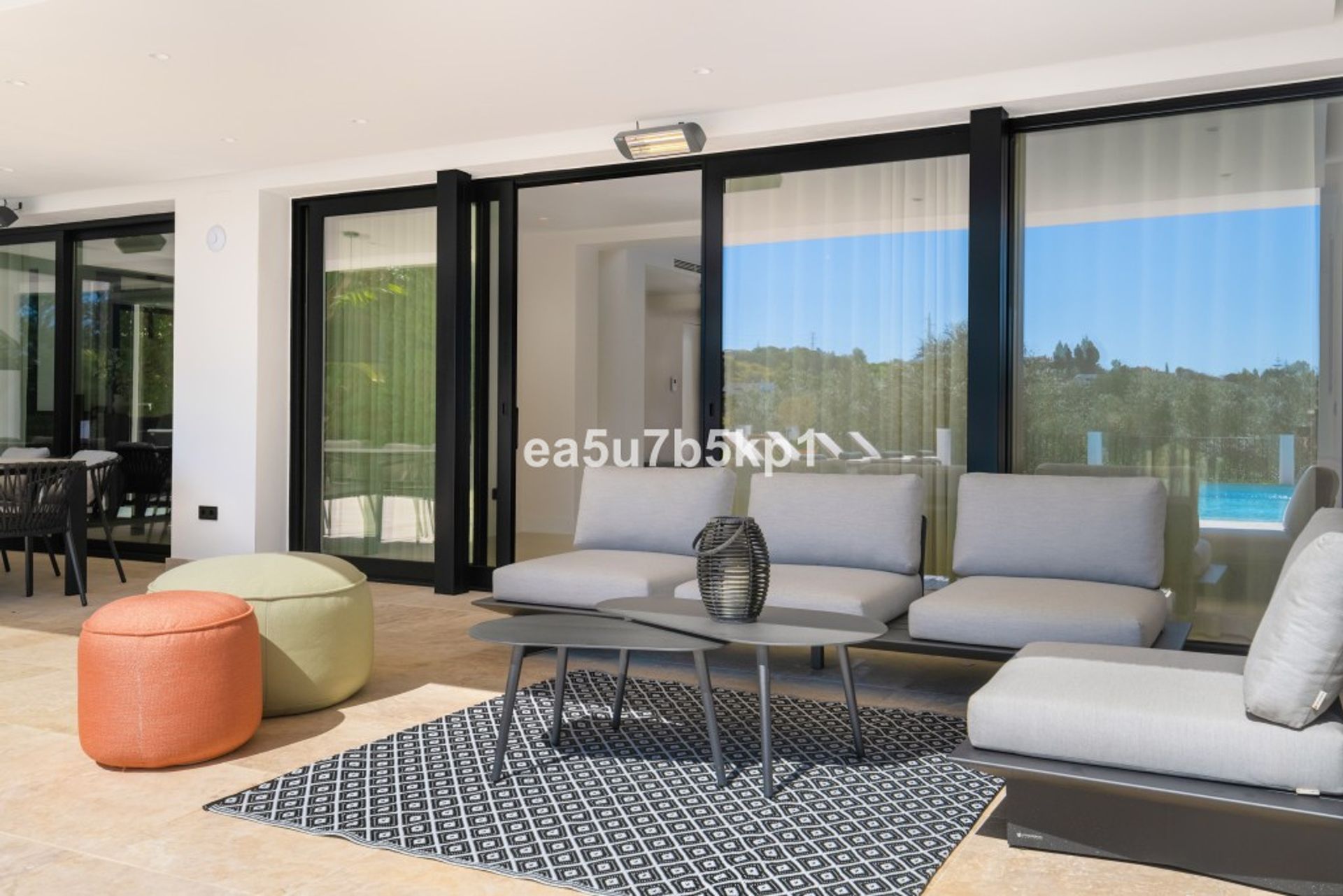 Huis in Marbella, Andalucía 12196015