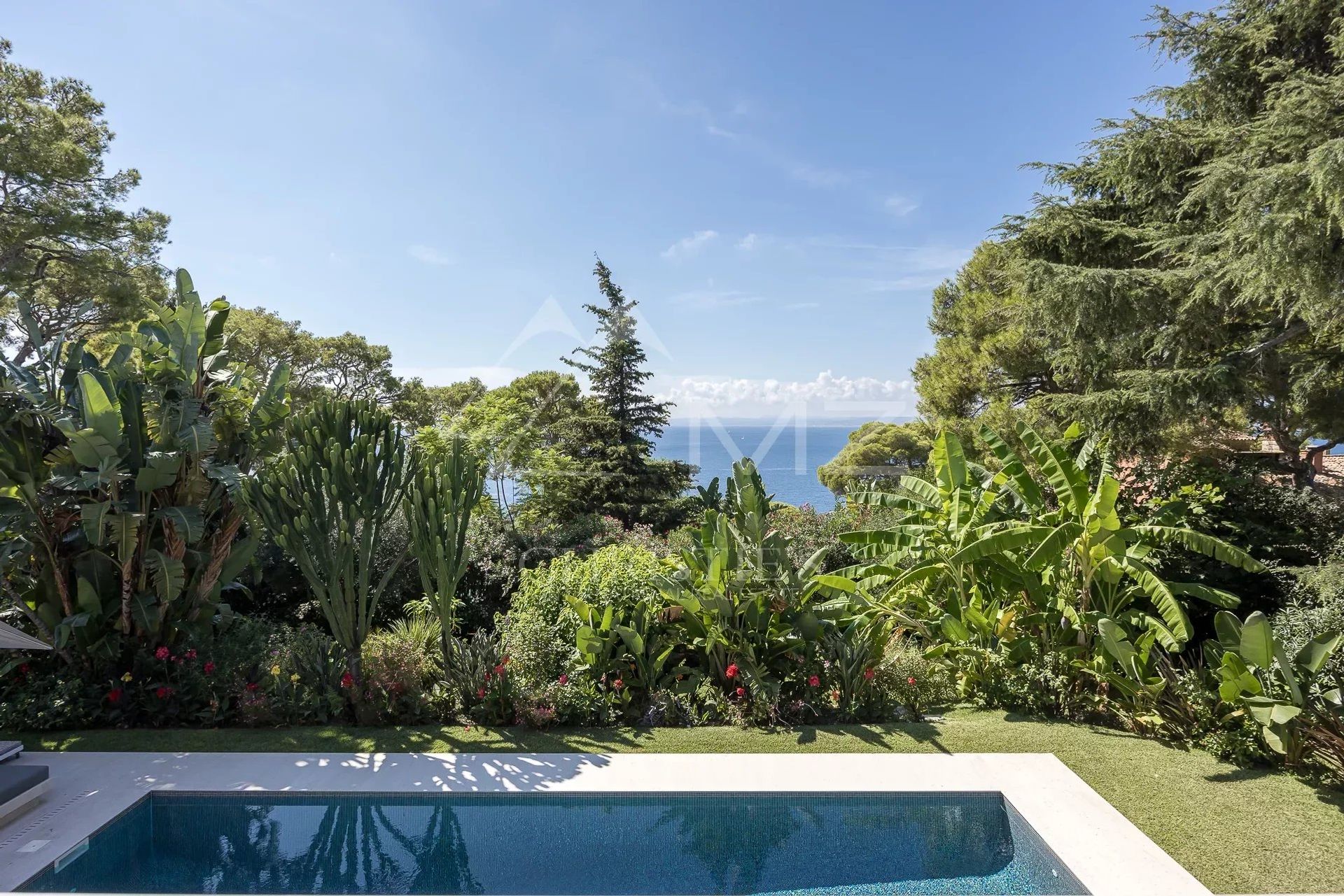 casa en Saint-Jean-Cap-Ferrat, Provence-Alpes-Cote d'Azur 12197150