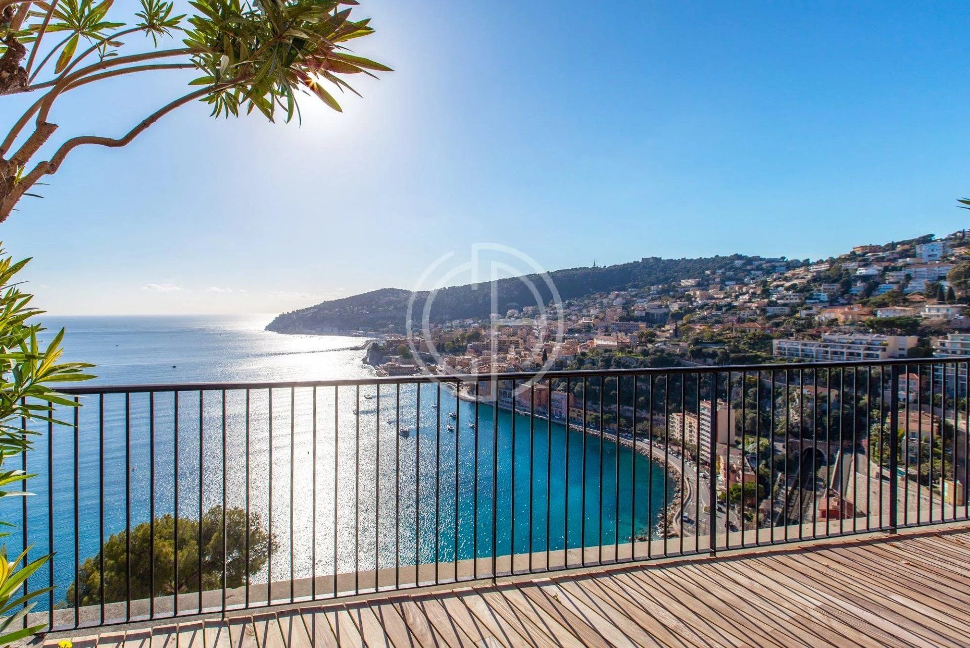 קוֹנדוֹמִינִיוֹן ב Villefranche-sur-Mer, פרובנס-אלפ-קוט ד'אזור 12197248