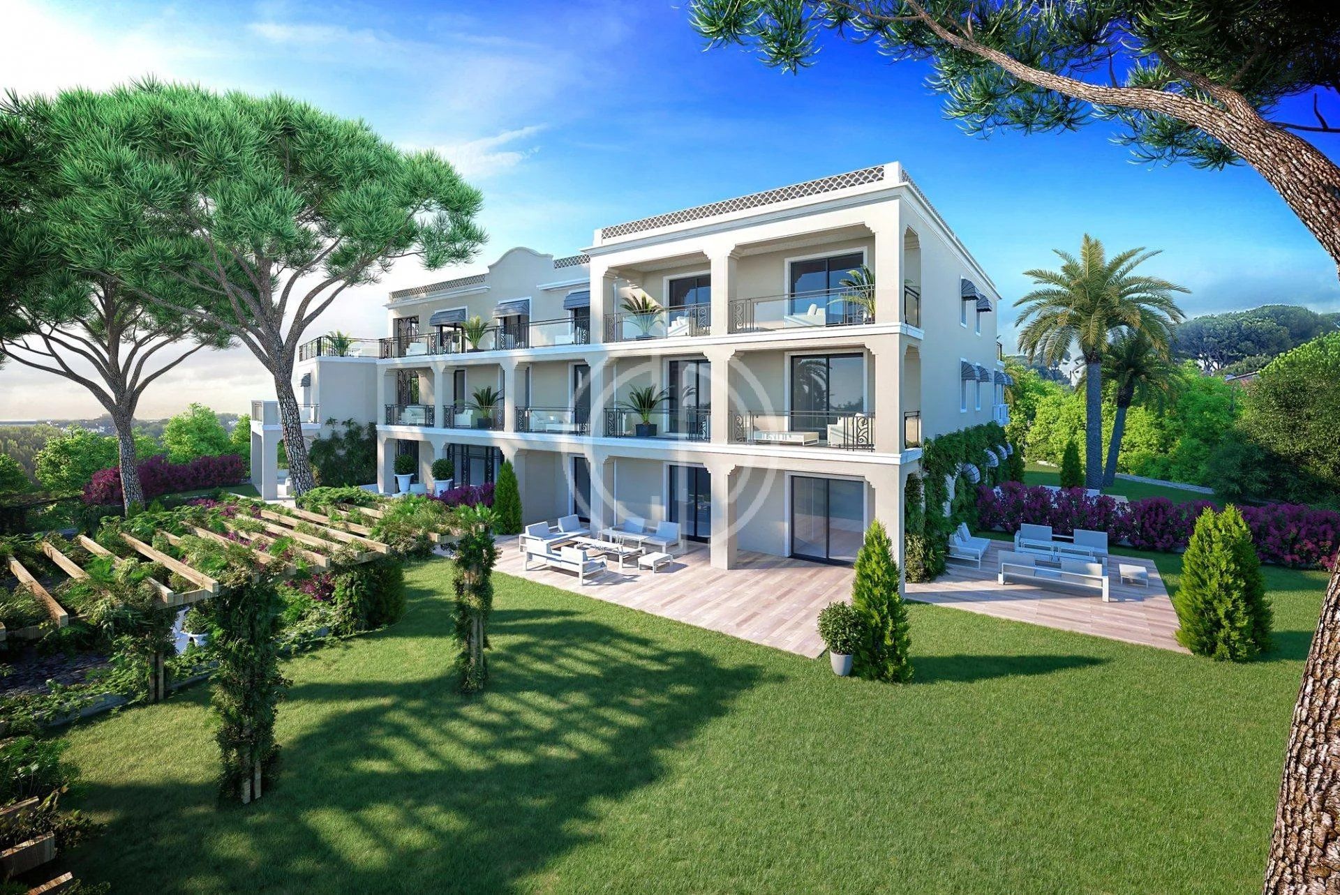 Condominium dans Antibes, Alpes-Maritimes 12197256