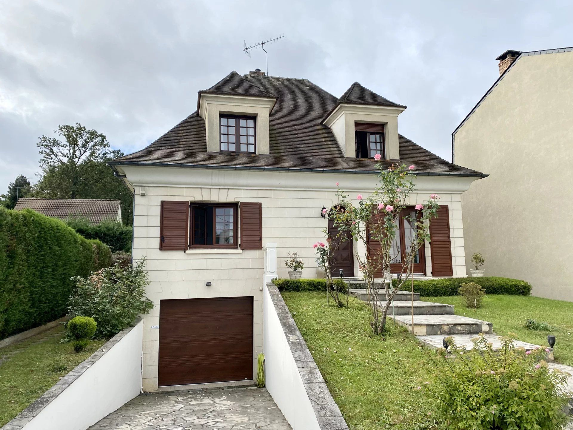 Haus im Le Plessis-Trevise, Ile-de-France 12197403