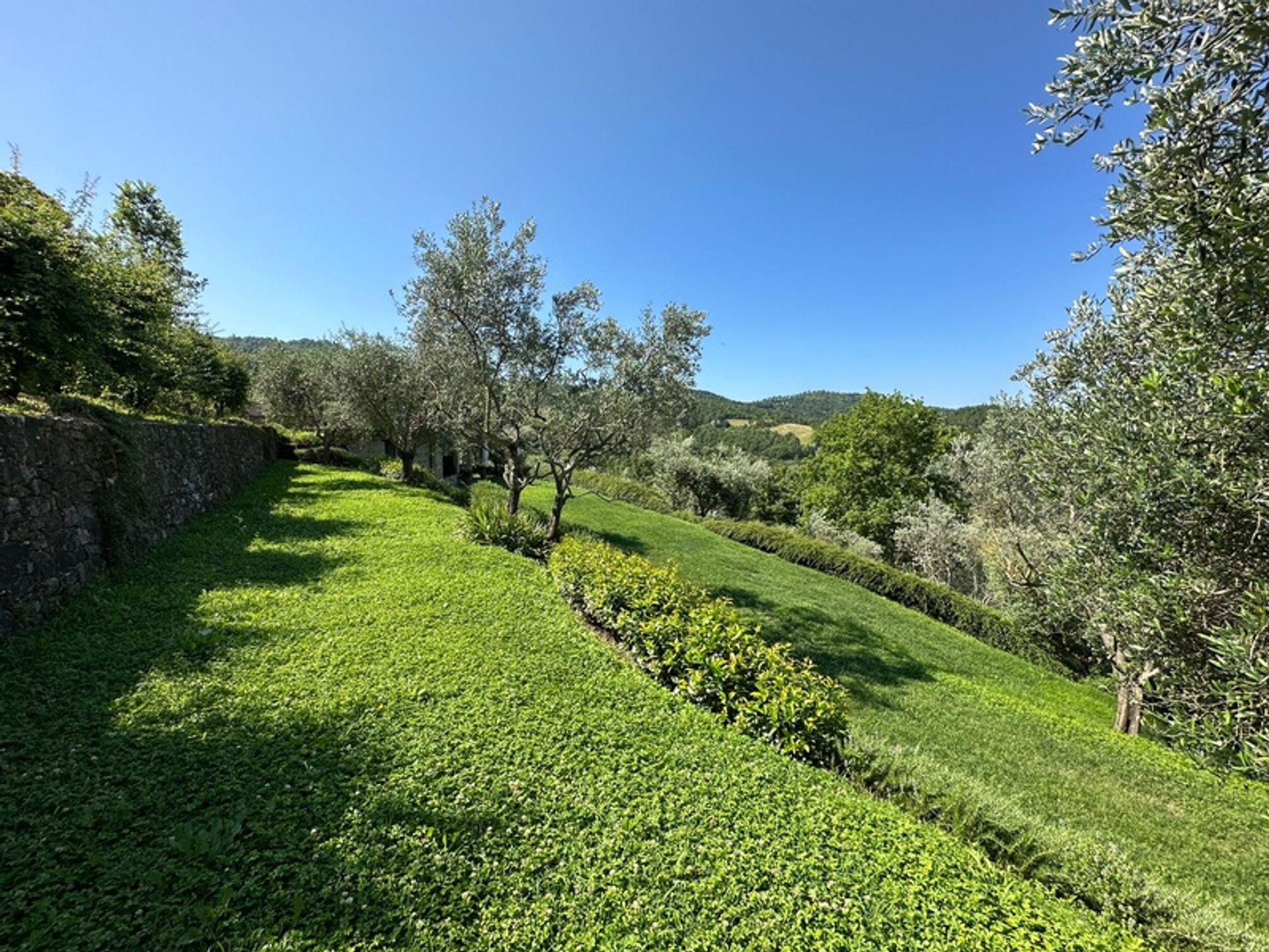 Rumah di San Secondo, Umbria 12197875