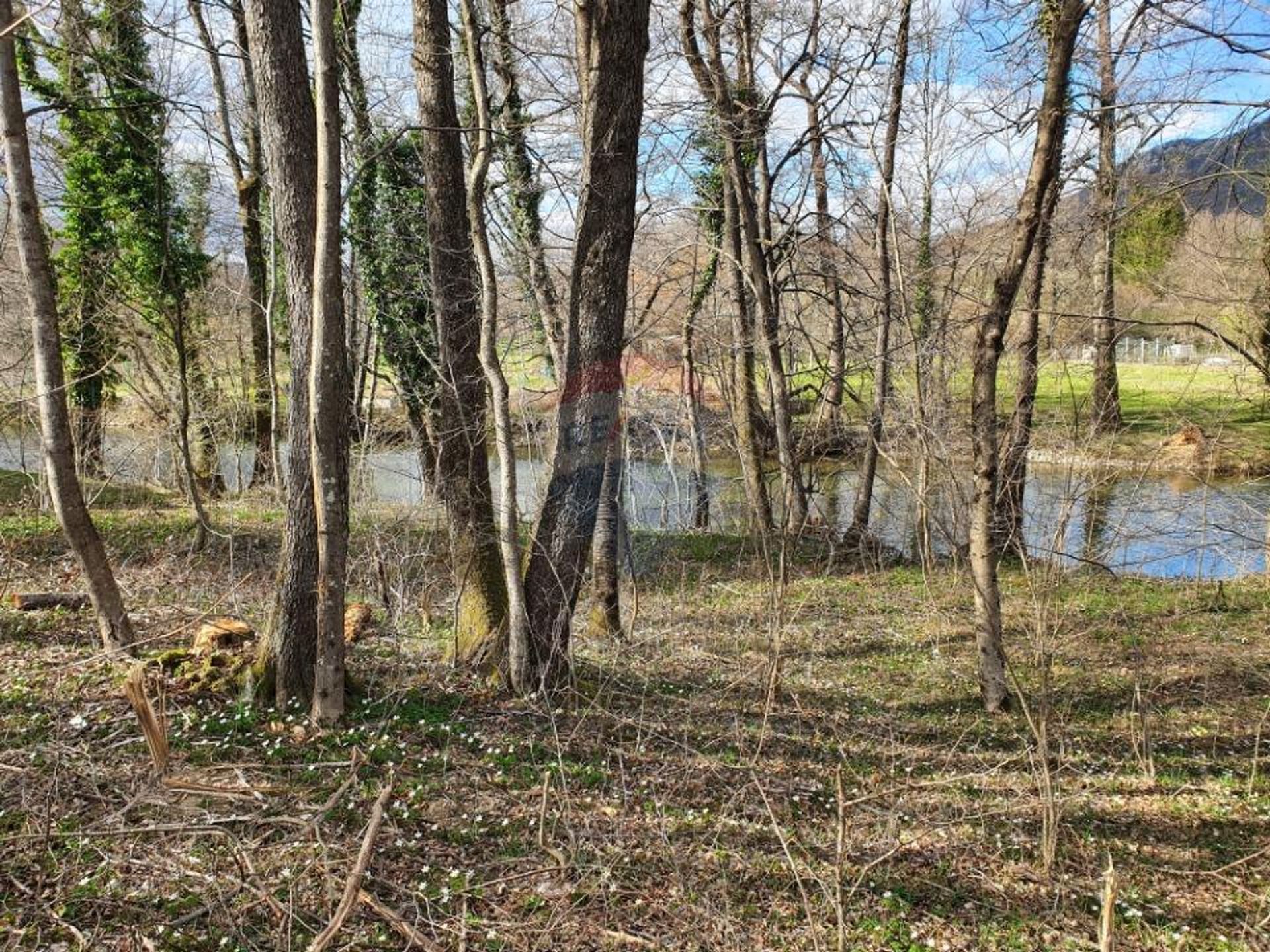 Tierra en Jelenje, Primorsko-Goranska Zupanija 12198580