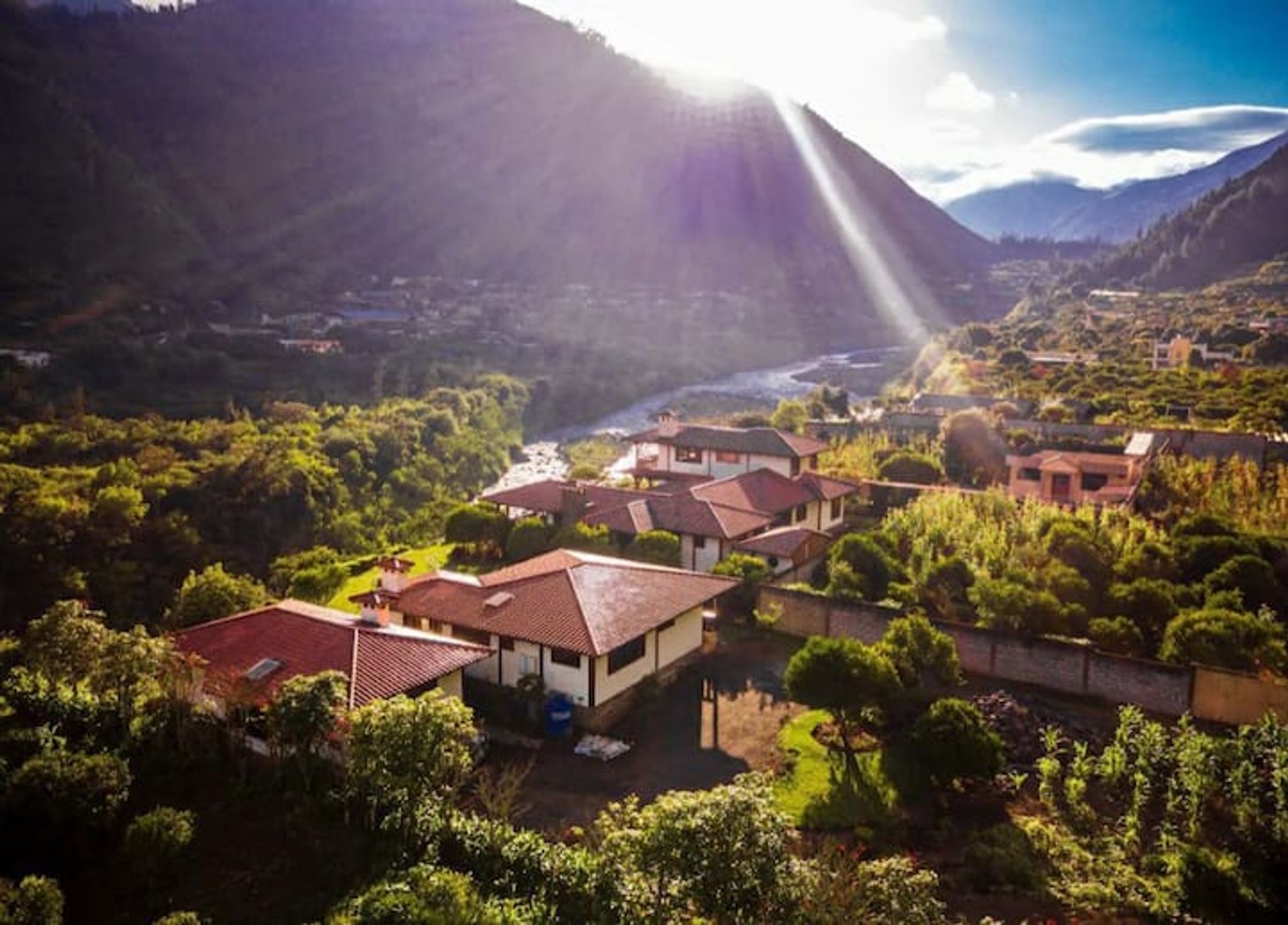 Dom w Banos, Tungurahua 12199119