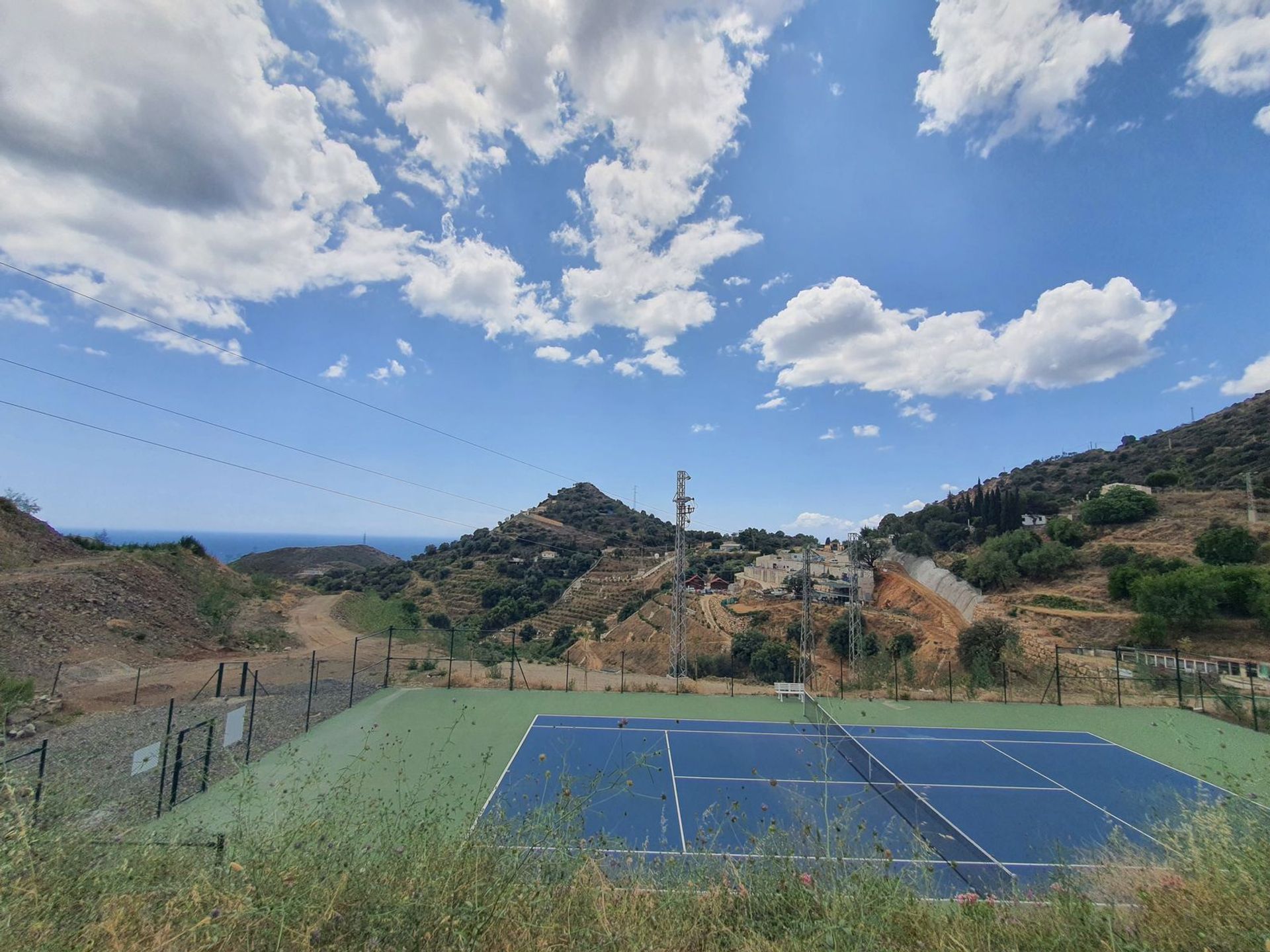 Condominium in Ojén, Andalucía 12199521