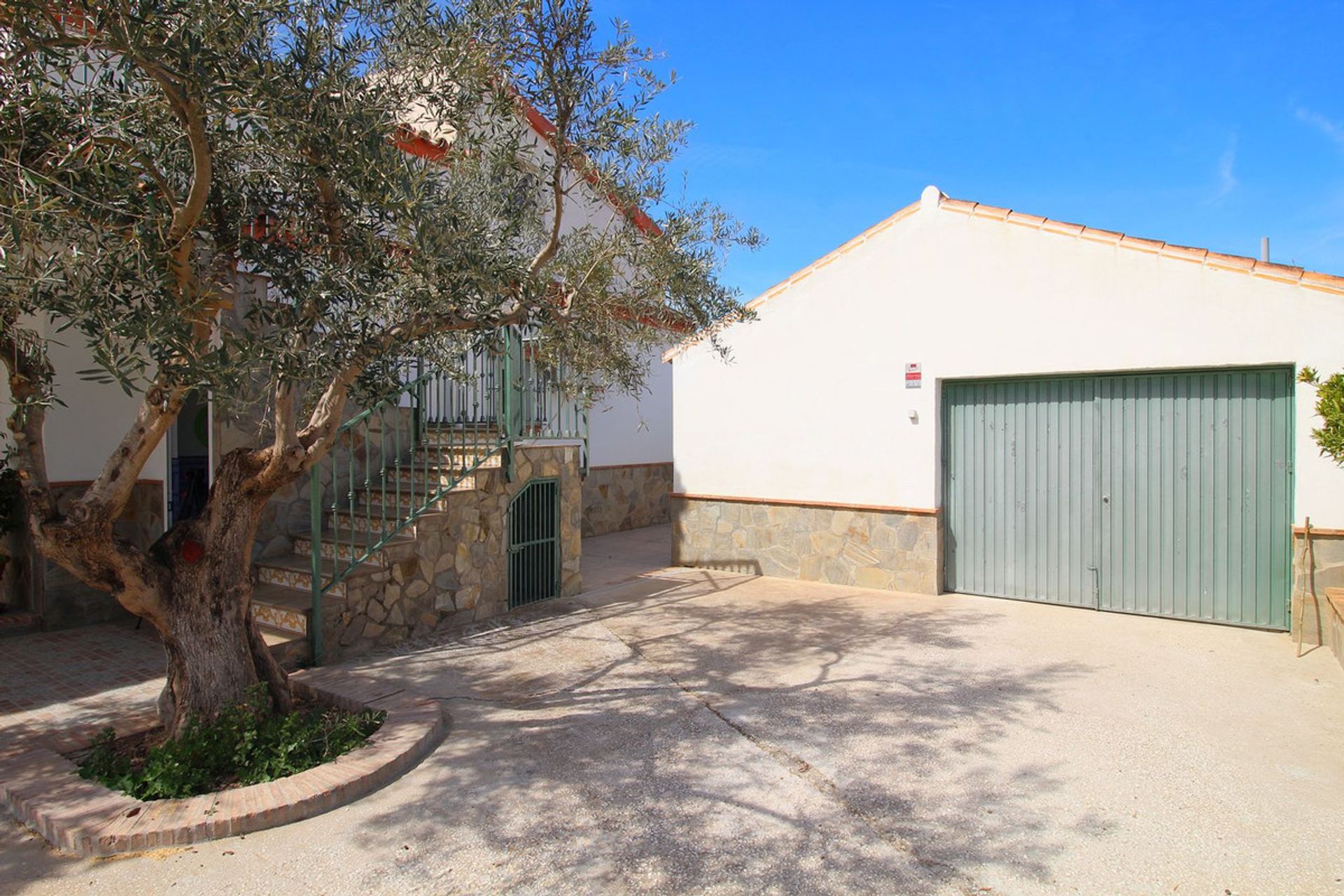 House in Coín, Andalusia 12200484