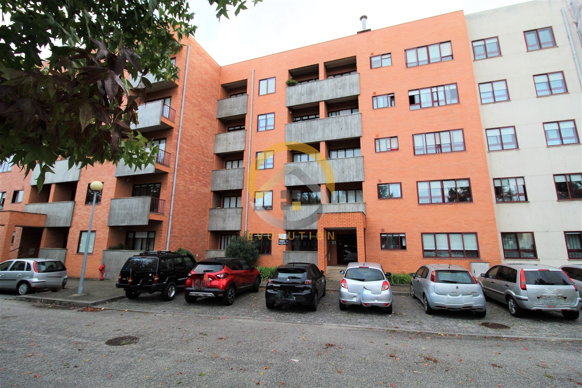 Condominium dans Senhora da Hora, Porto 12202671