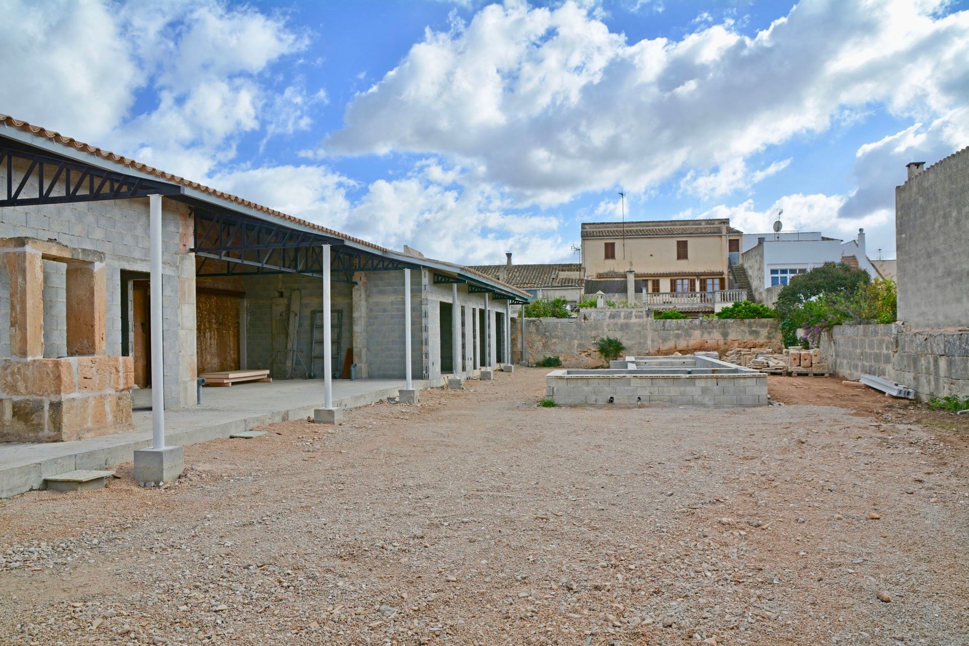 Teollinen sisään Llucmajor, Balearic Islands 12203469