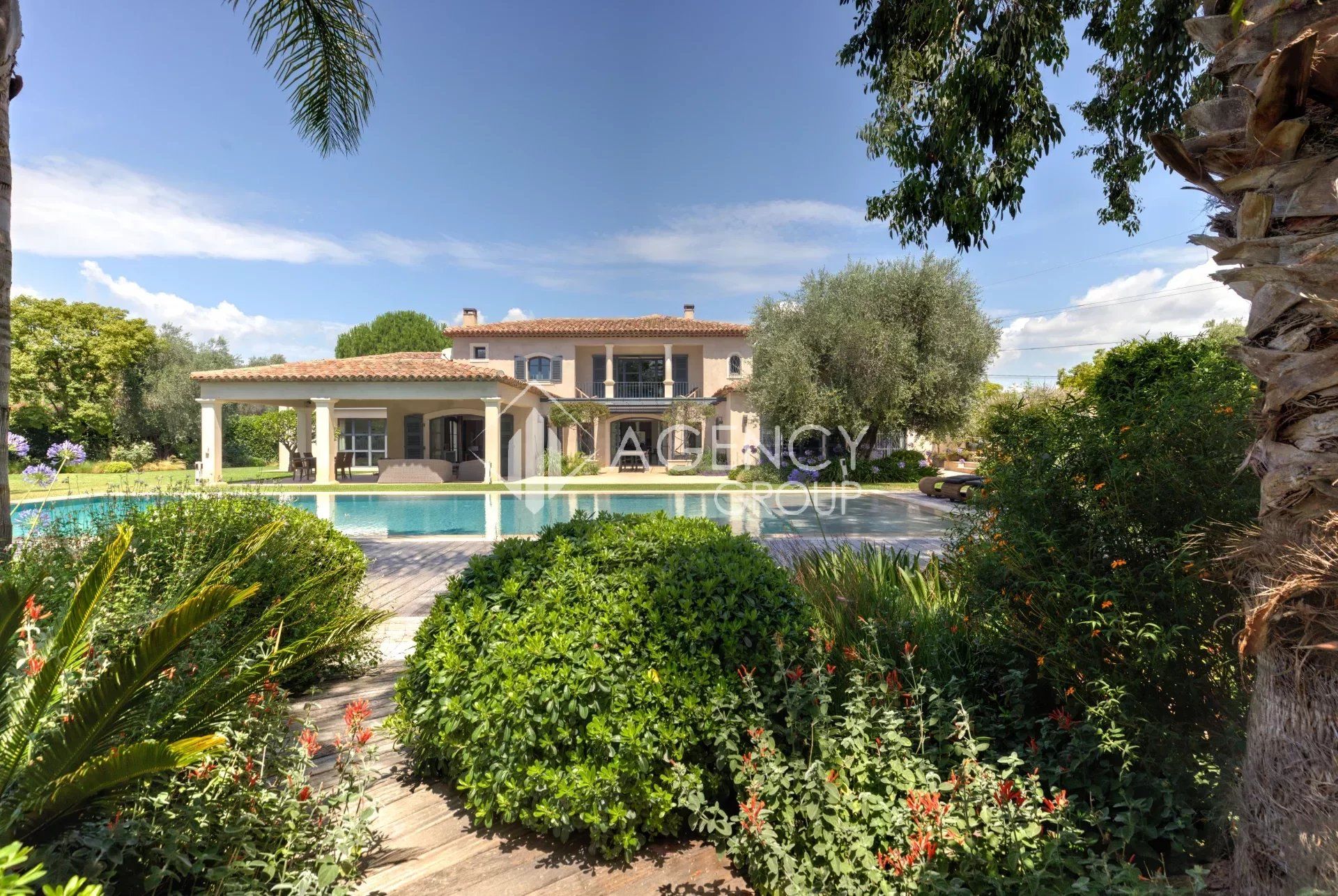 Haus im Mougins, Provence-Alpes-Côte d'Azur 12203584