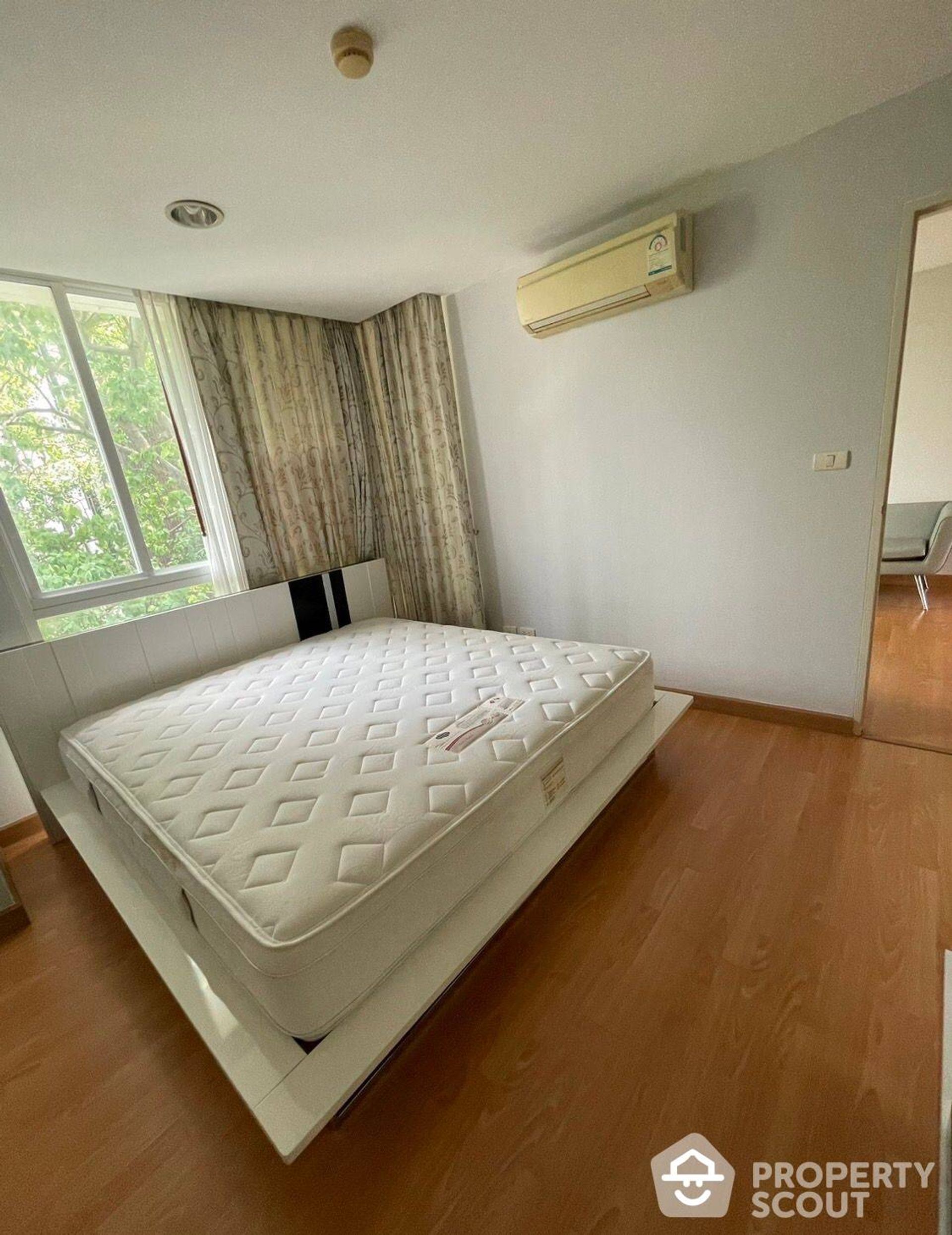 Condominio nel Scendere, Krung Thep Maha Nakhon 12205004