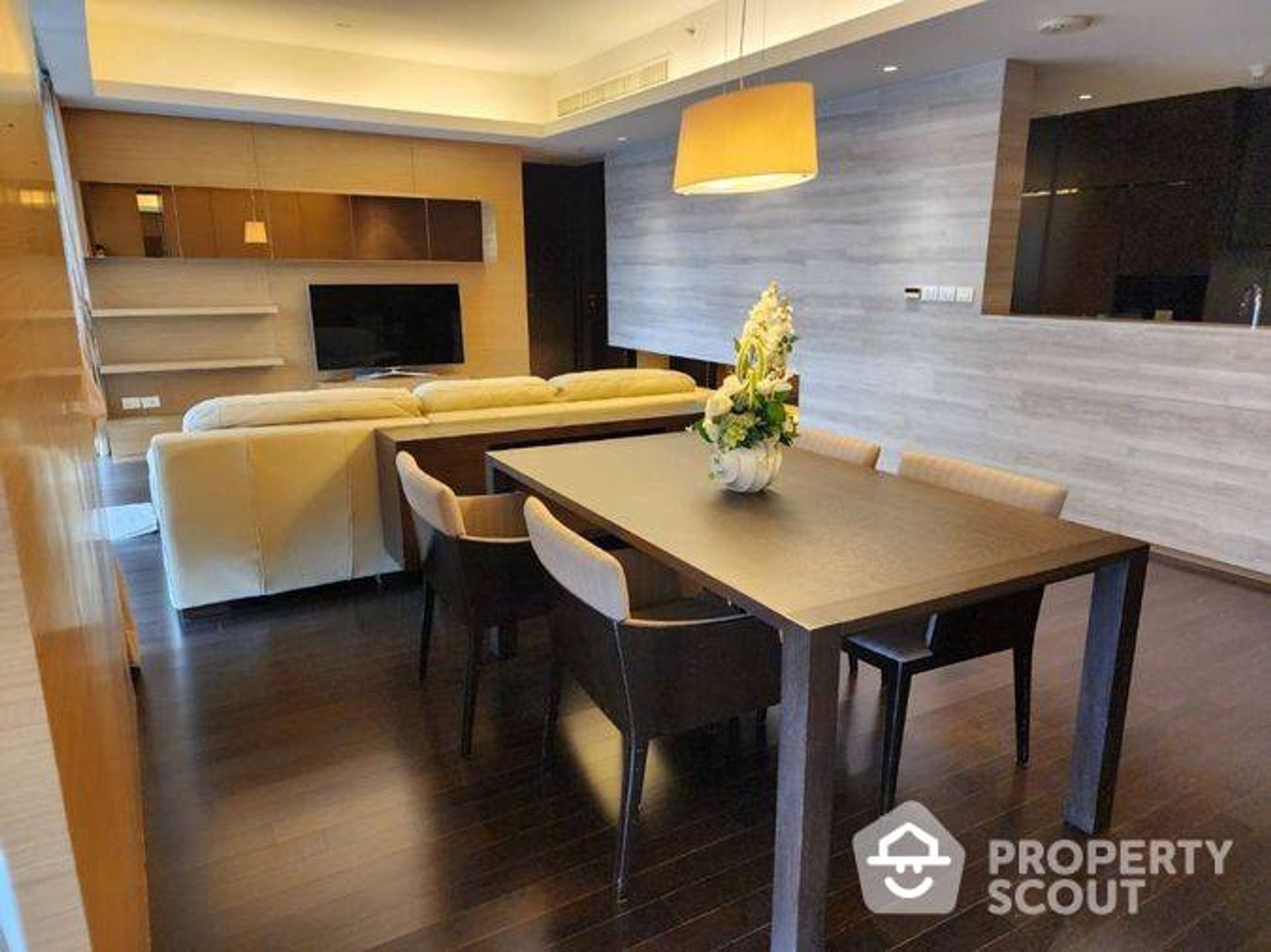 Condominio en Patum Wan, Krung Thep Maha Nakhon 12205011