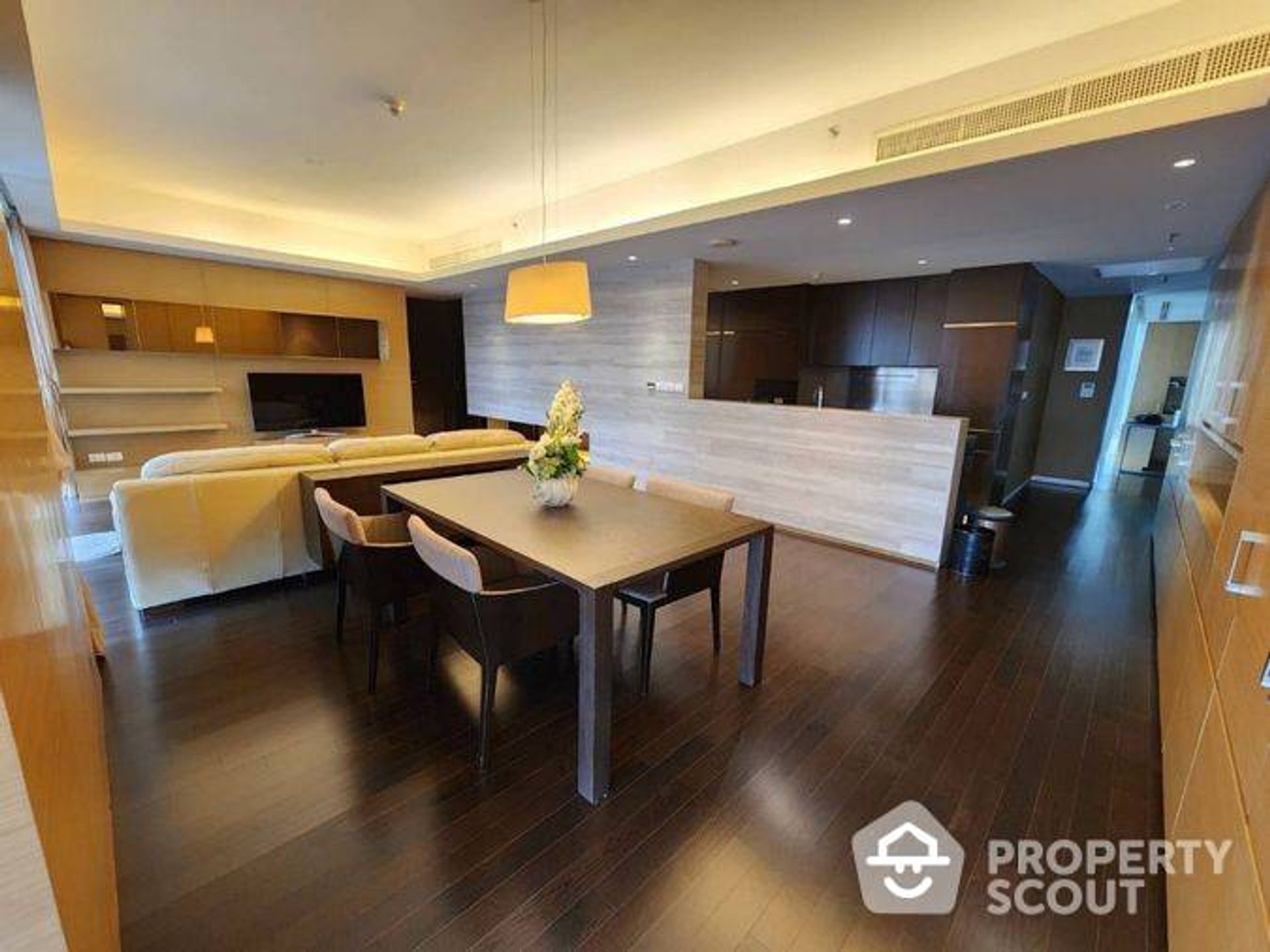 Condominio en Patum Wan, Krung Thep Maha Nakhon 12205011