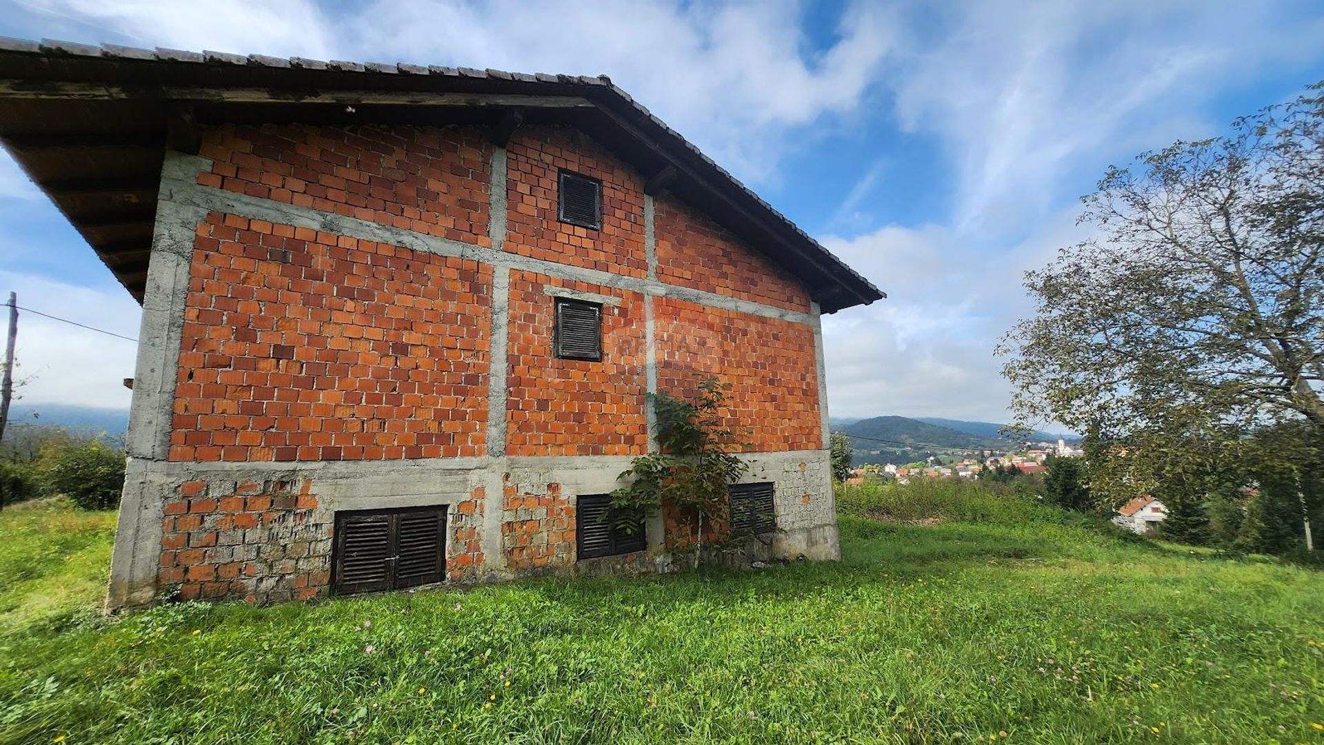 Hus i Vrbovsko, Primorsko-Goranska Zupanija 12205143