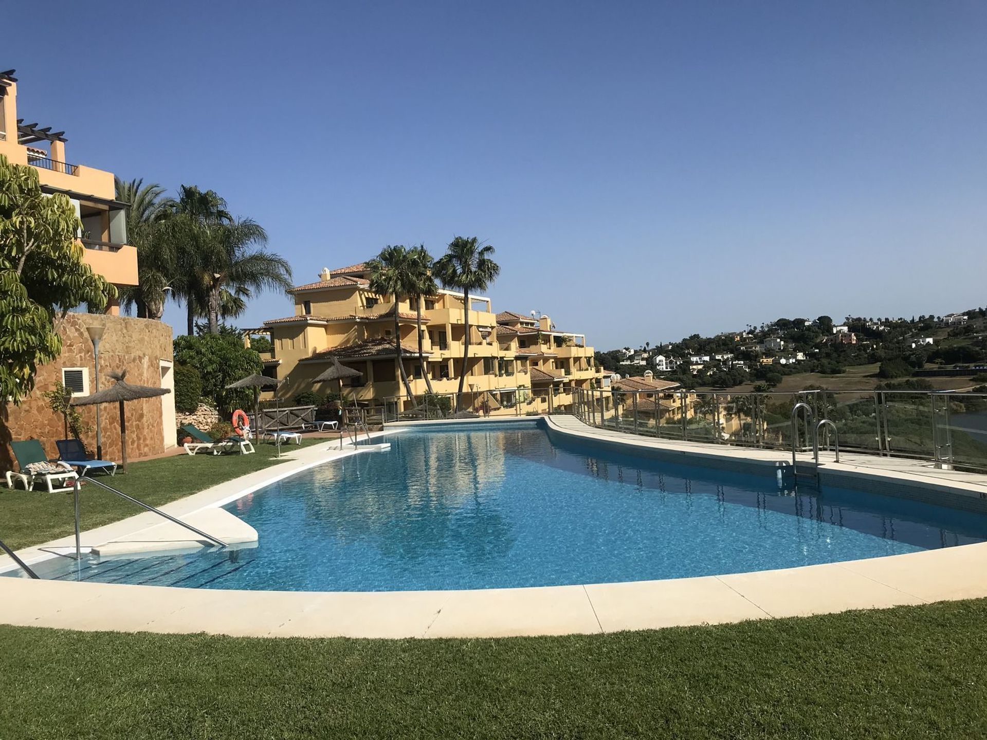 Condominium in Guadiaro, Andalusia 12205829