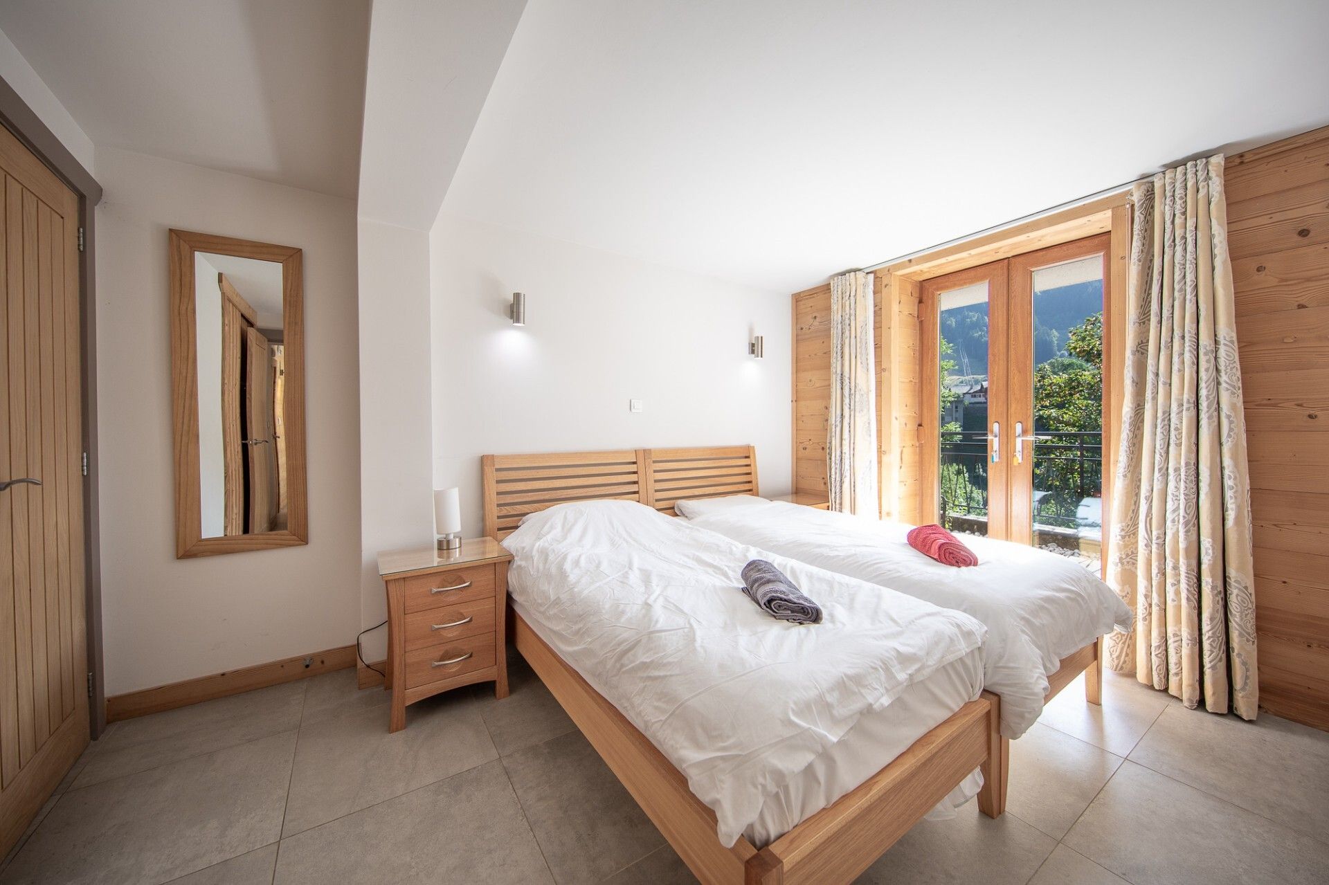 Condominium in Morzine, Auvergne-Rhône-Alpes 12205847