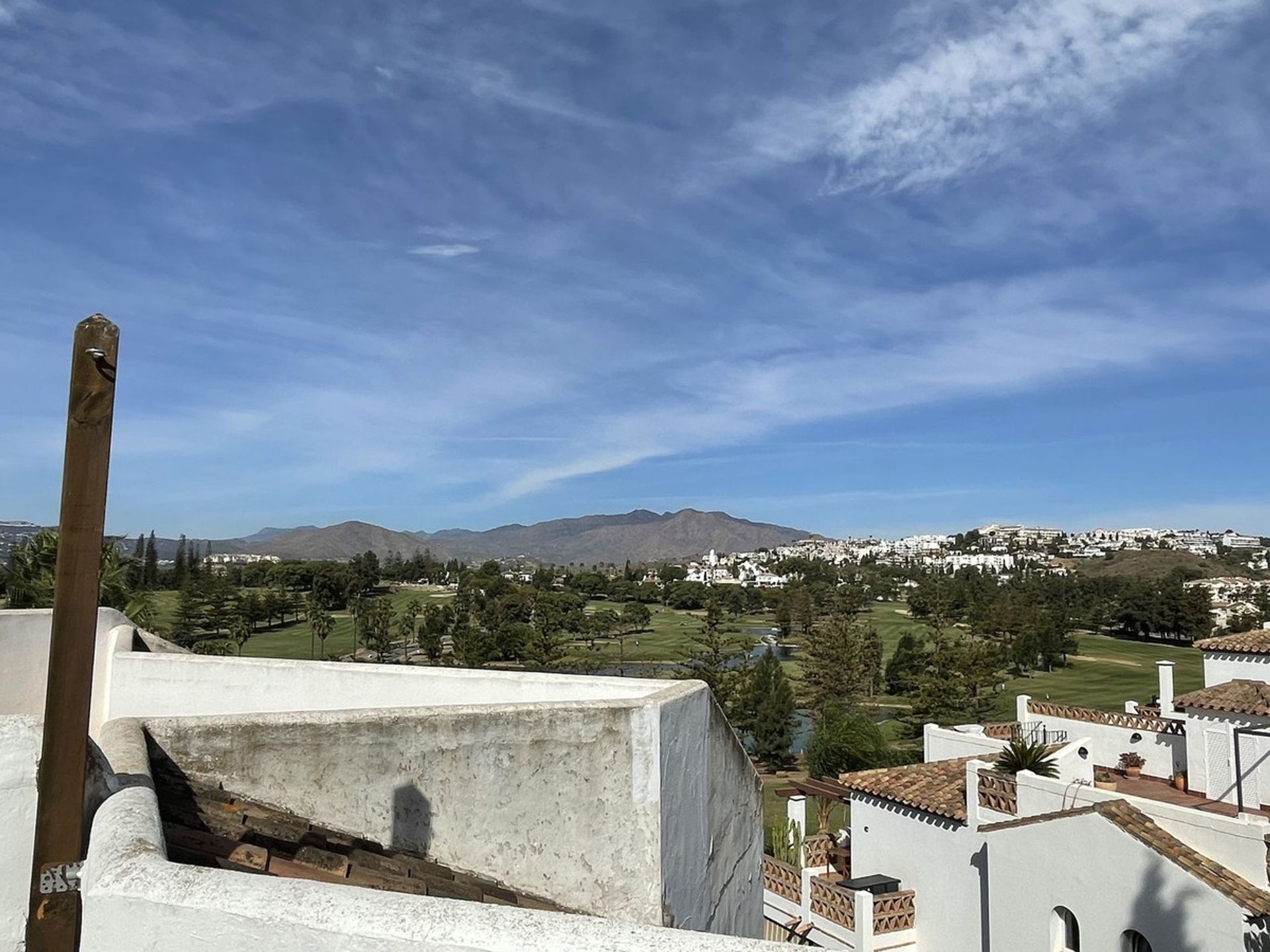 Квартира в Las Lagunas de Mijas, Andalucía 12206418