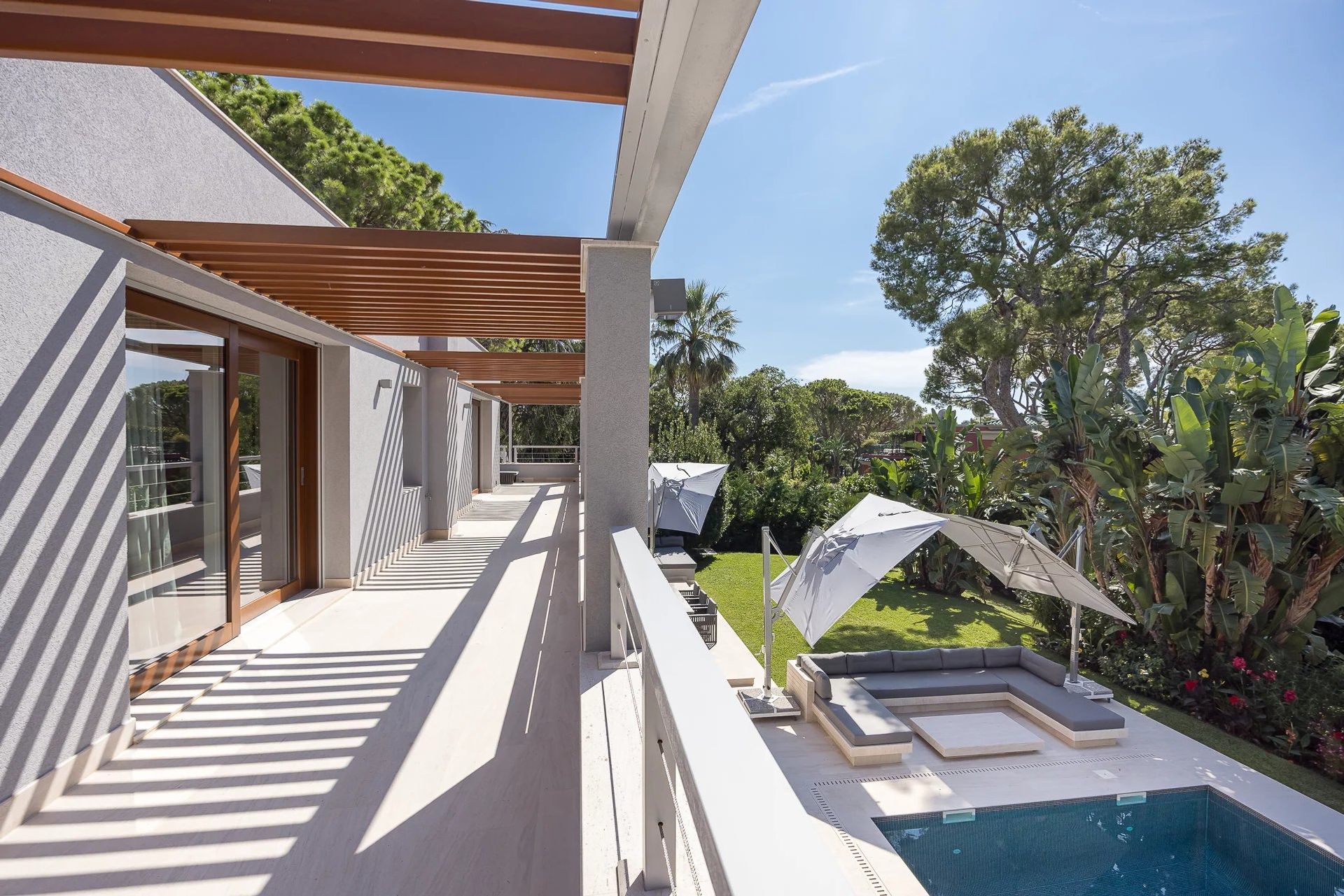 House in Saint-Jean-Cap-Ferrat, Provence-Alpes-Côte d'Azur 12206617