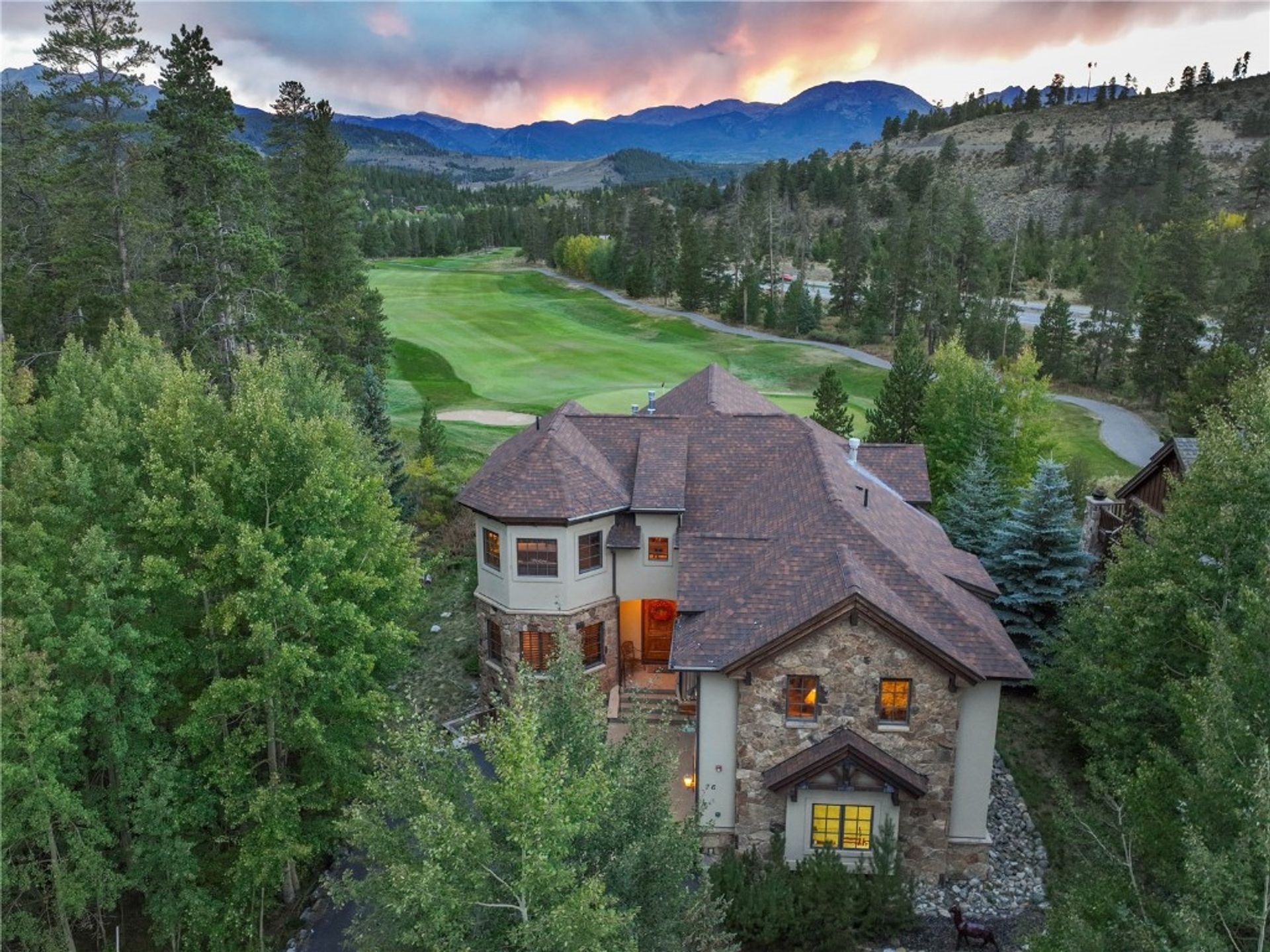 casa no Pedra angular, Colorado 12206885