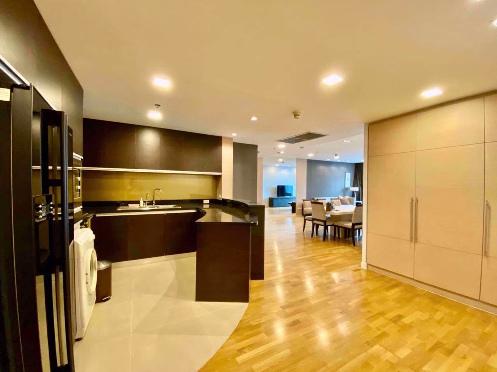 Condominio en Bang Rak, Krung Thep Maha Nakhon 12208159