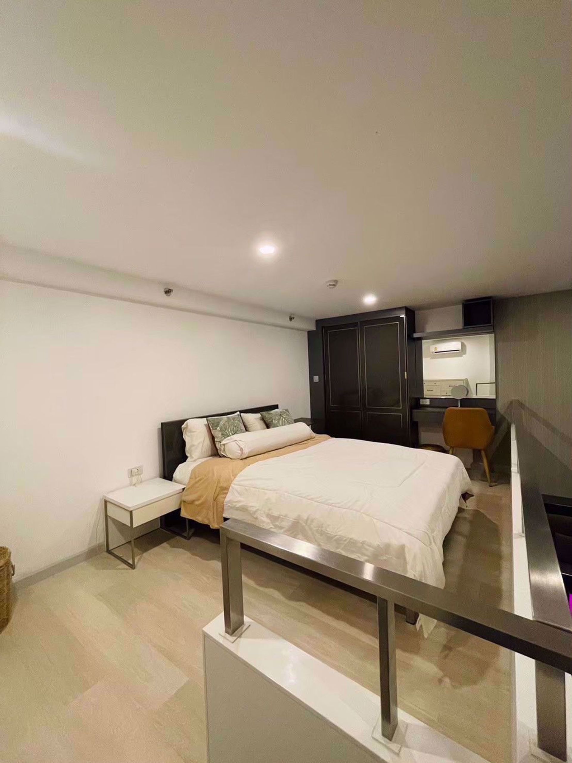 Condominio nel Satone, Krung Thep Maha Nakhon 12208253