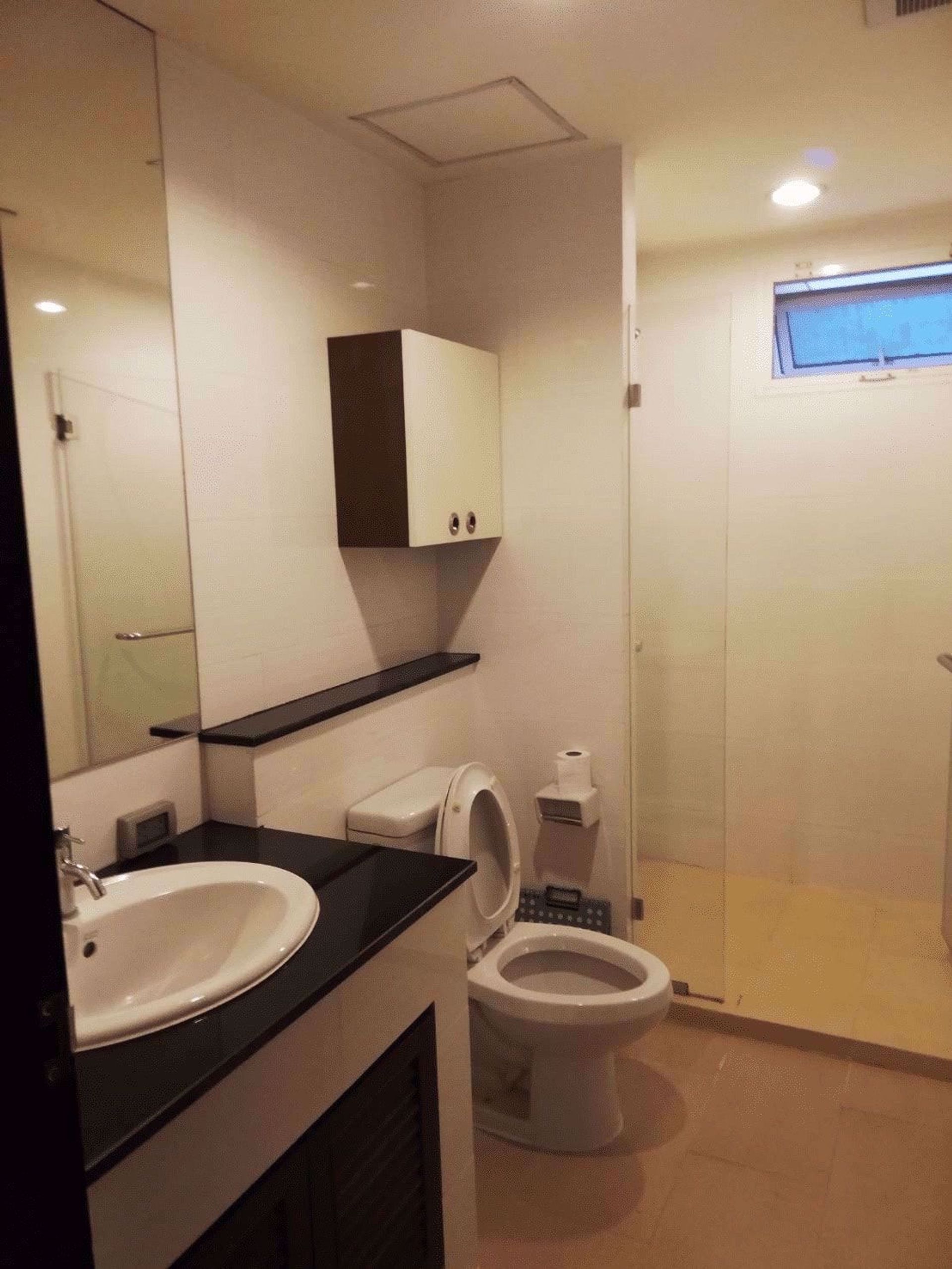 Condominium in , Krung Thep Maha Nakhon 12208410