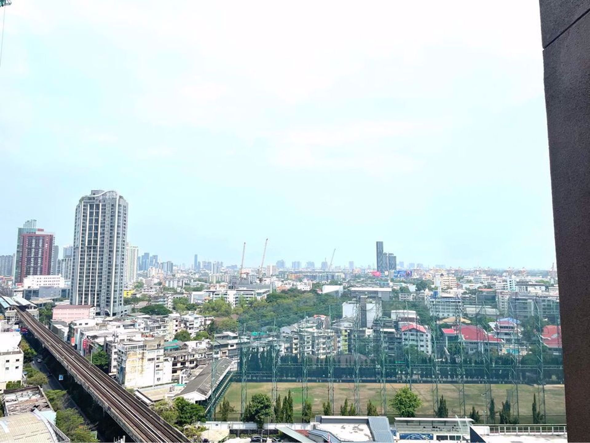 Condominio nel Wattana, Krung Thep Maha Nakhon 12208539