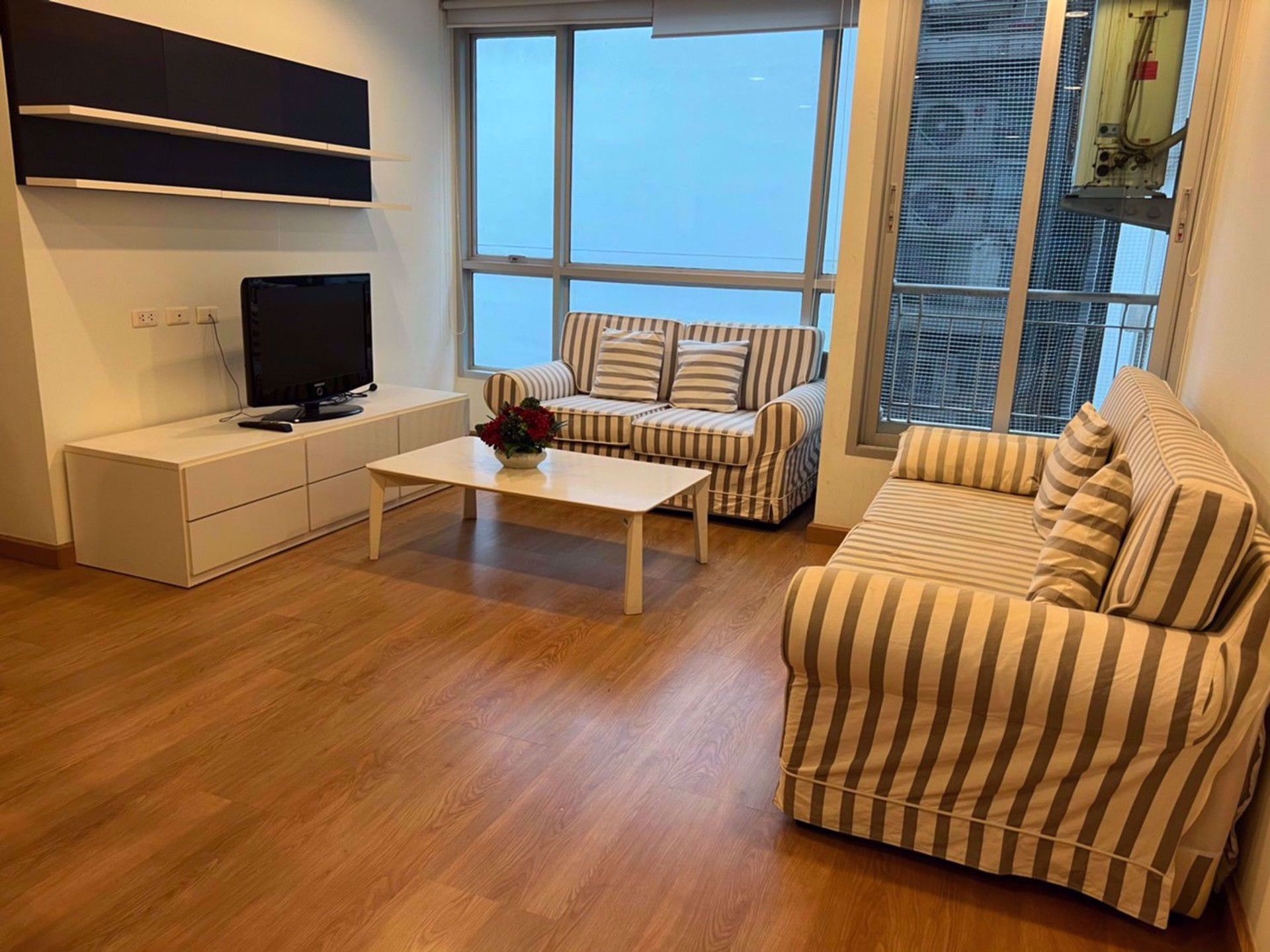 Condominium in Watthana, Krung Thep Maha Nakhon 12208567