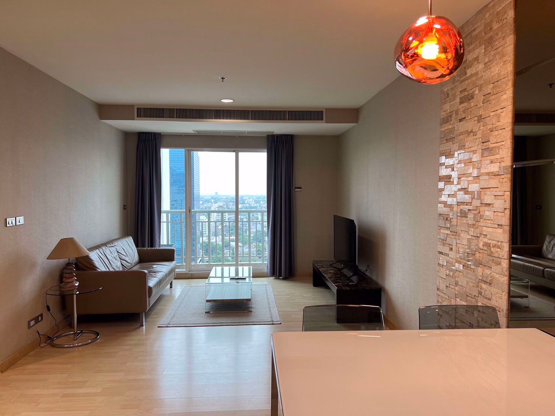 Condominium in Watthana, Krung Thep Maha Nakhon 12208603