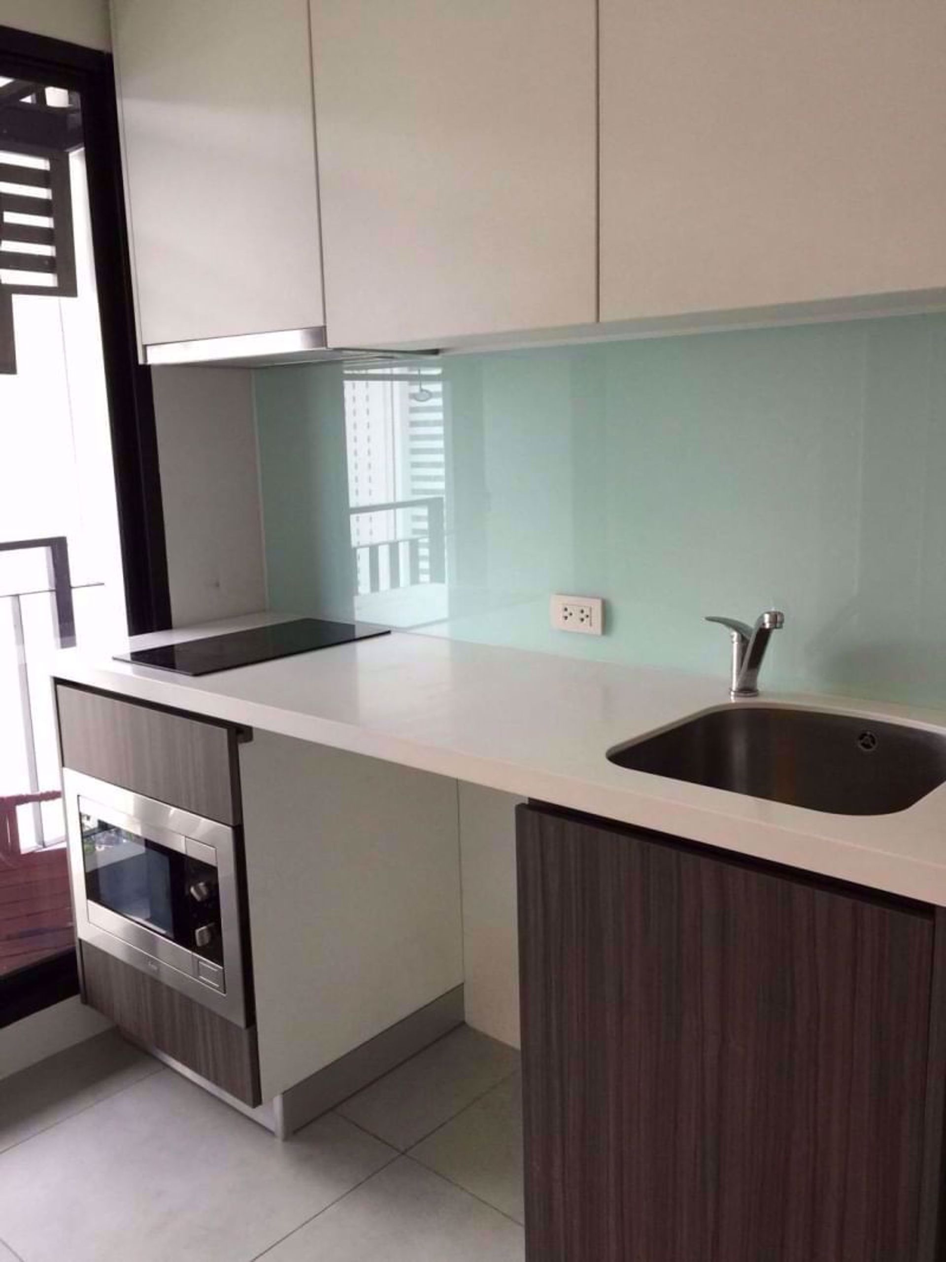 Condominio nel Scendere, Krung Thep Maha Nakhon 12208621