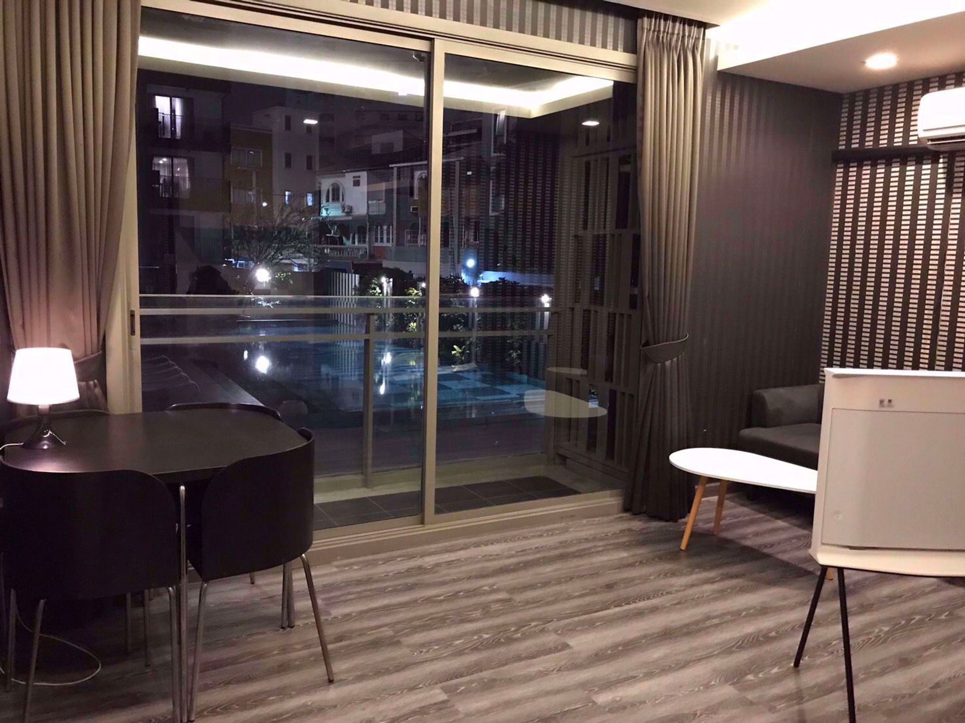 Condominium in Watthana, Krung Thep Maha Nakhon 12208961