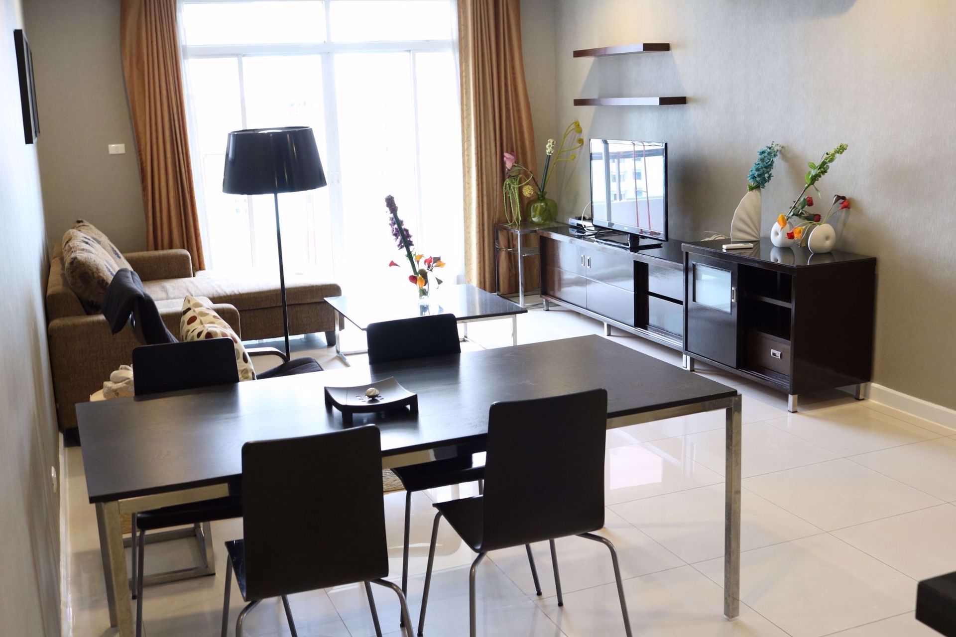 Condominium in Ban Na Song, Krung Thep Maha Nakhon 12209047