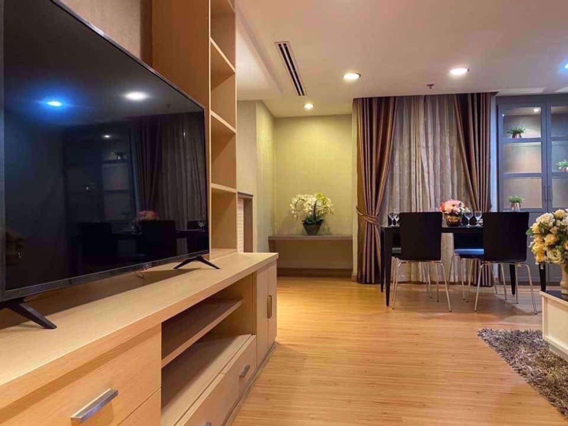 Condominium in Watthana, Krung Thep Maha Nakhon 12209188