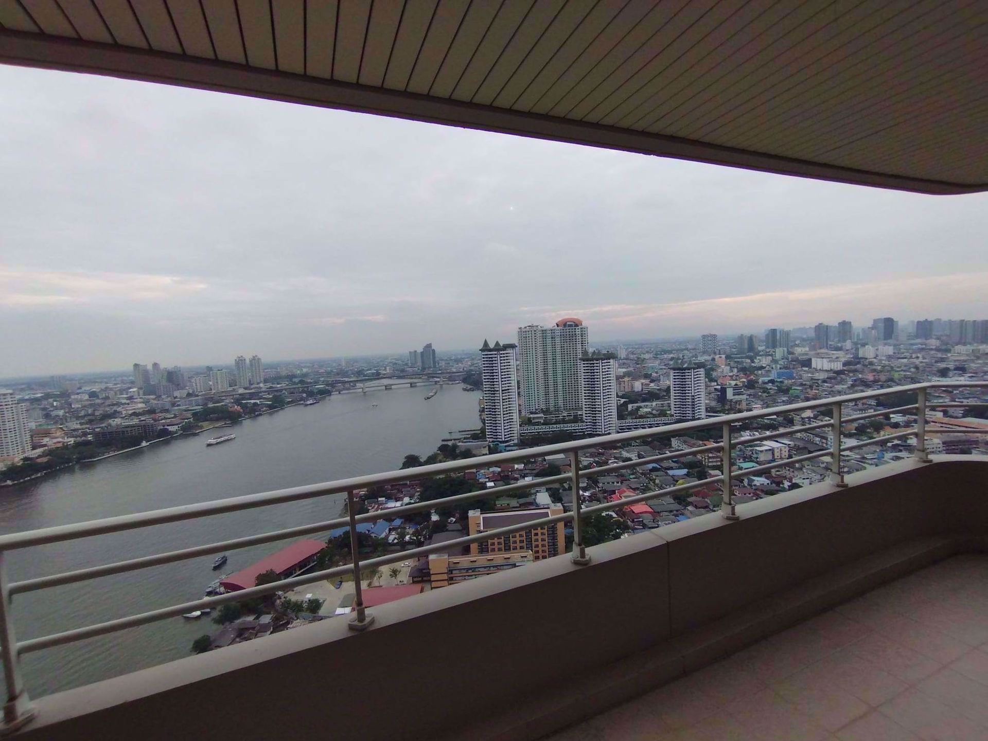 Condominium dans , Krung Thep Maha Nakhon 12209376