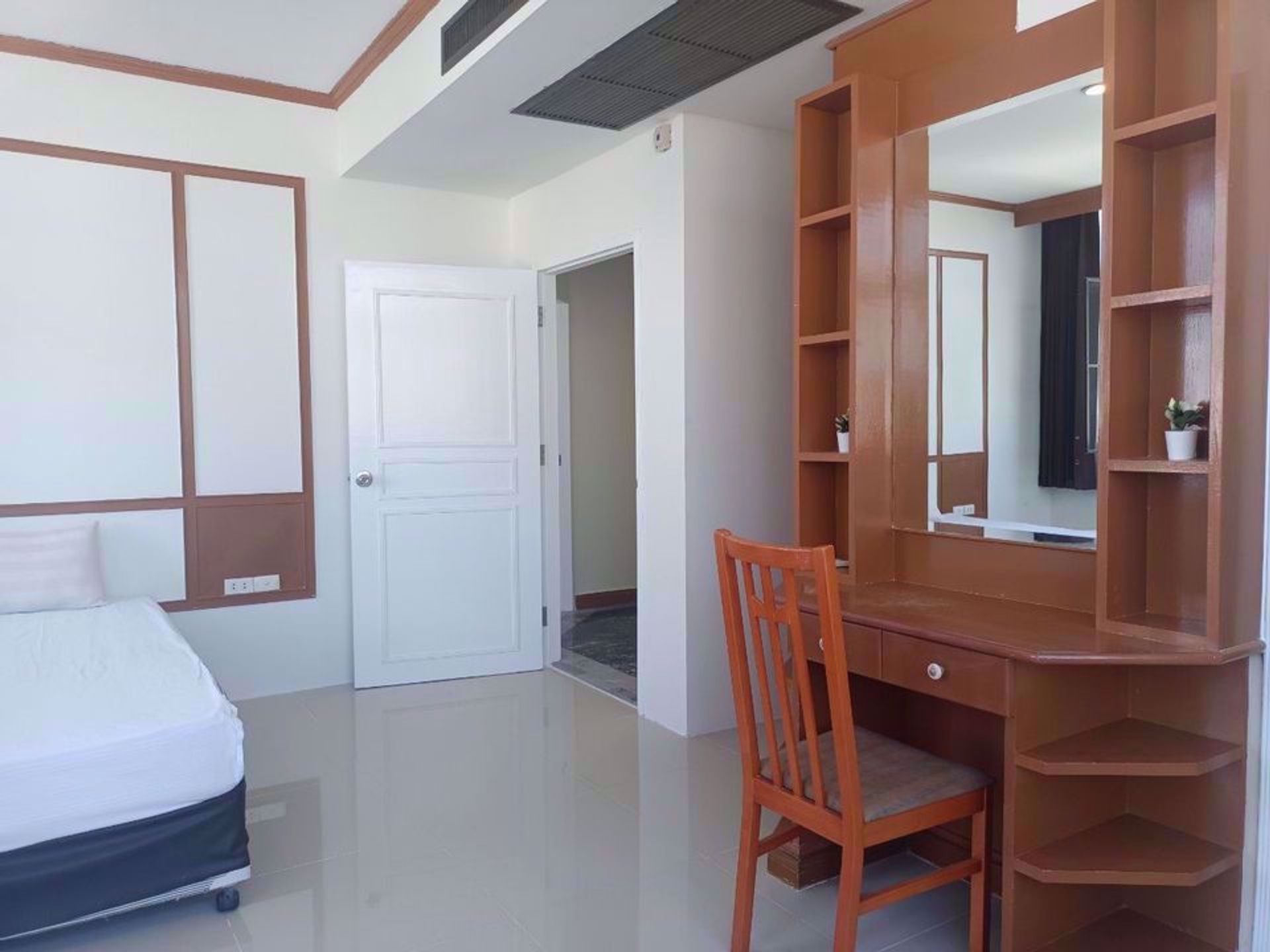 Condominium in , Krung Thep Maha Nakhon 12209380